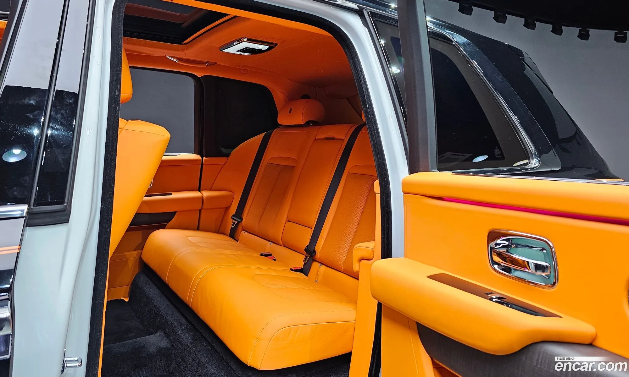 Rolls-Royce Cullinan 2022 SCATV4103NU212726 — 15