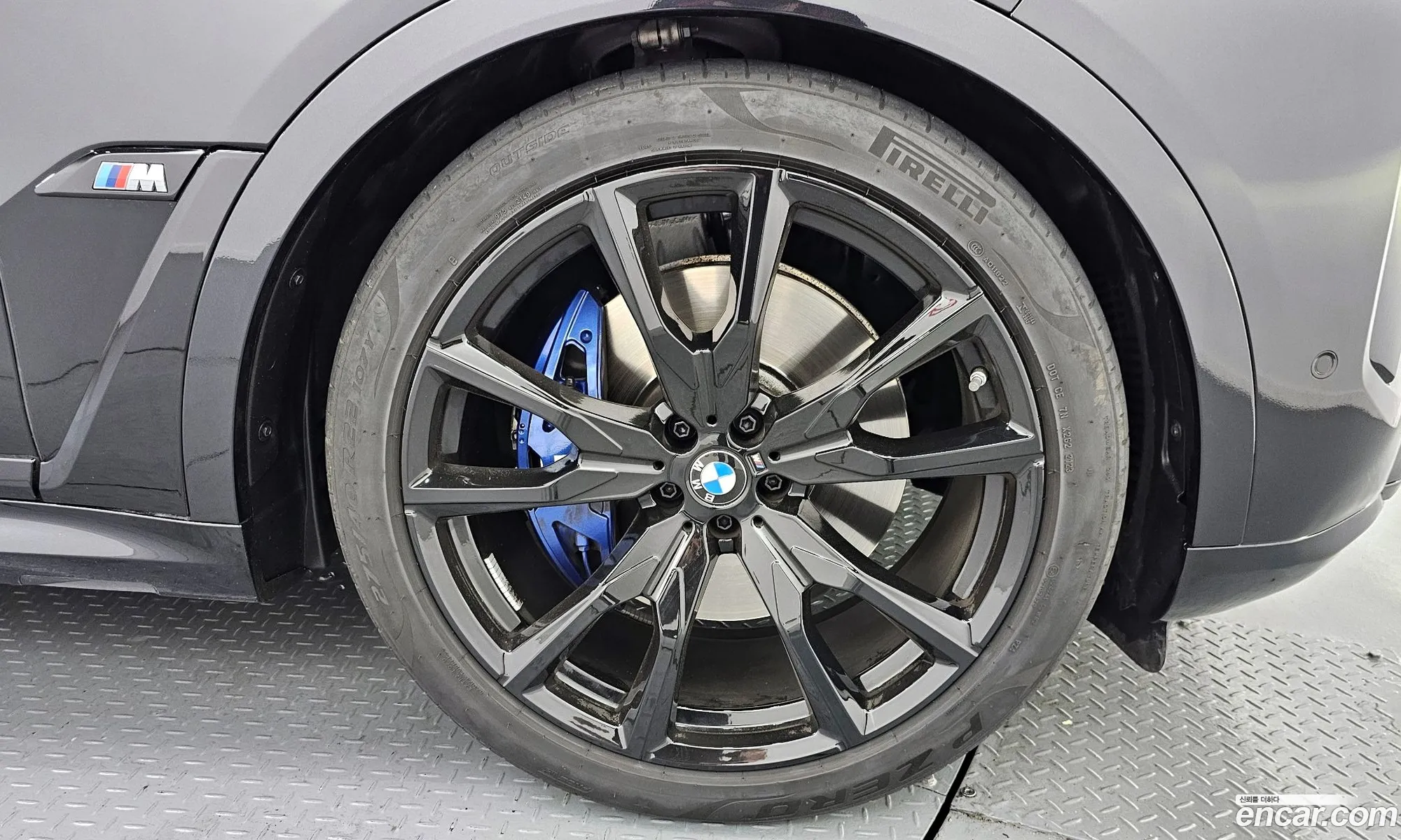 BMW X7 2025 WBA31EM03S9Z01568 — 34