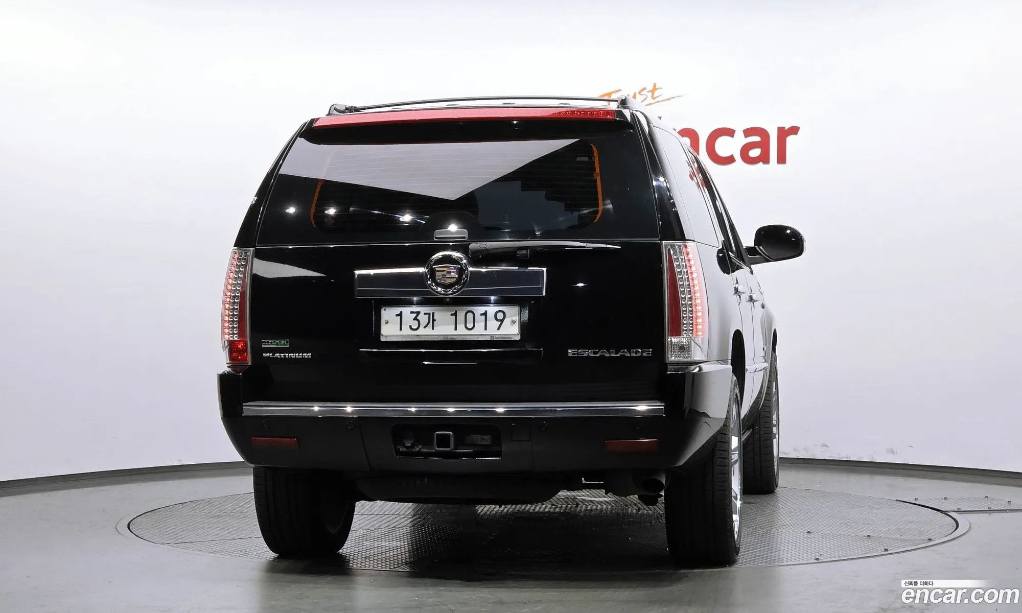 Cadillac Escalade 2011 — 18