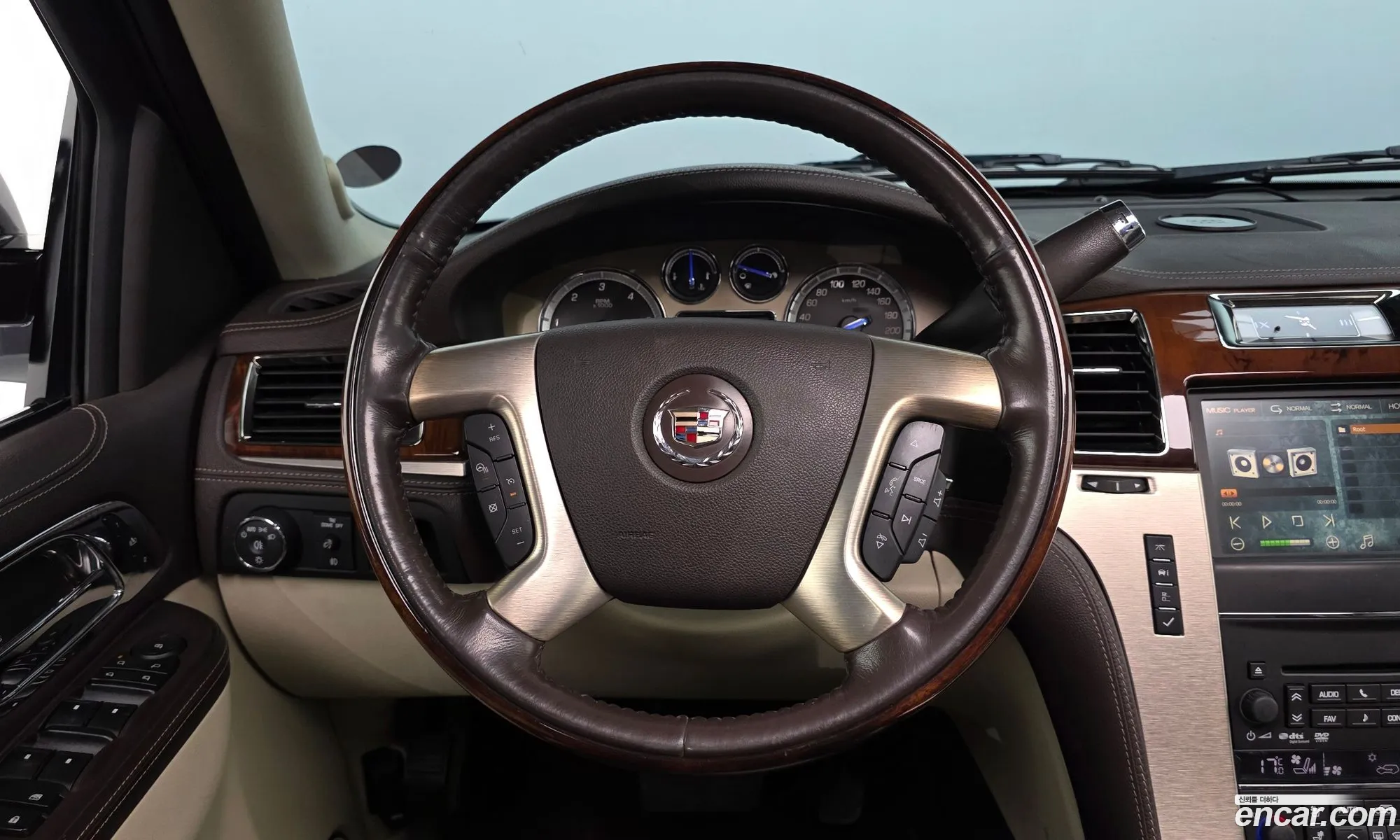 Cadillac Escalade 2011 — 8