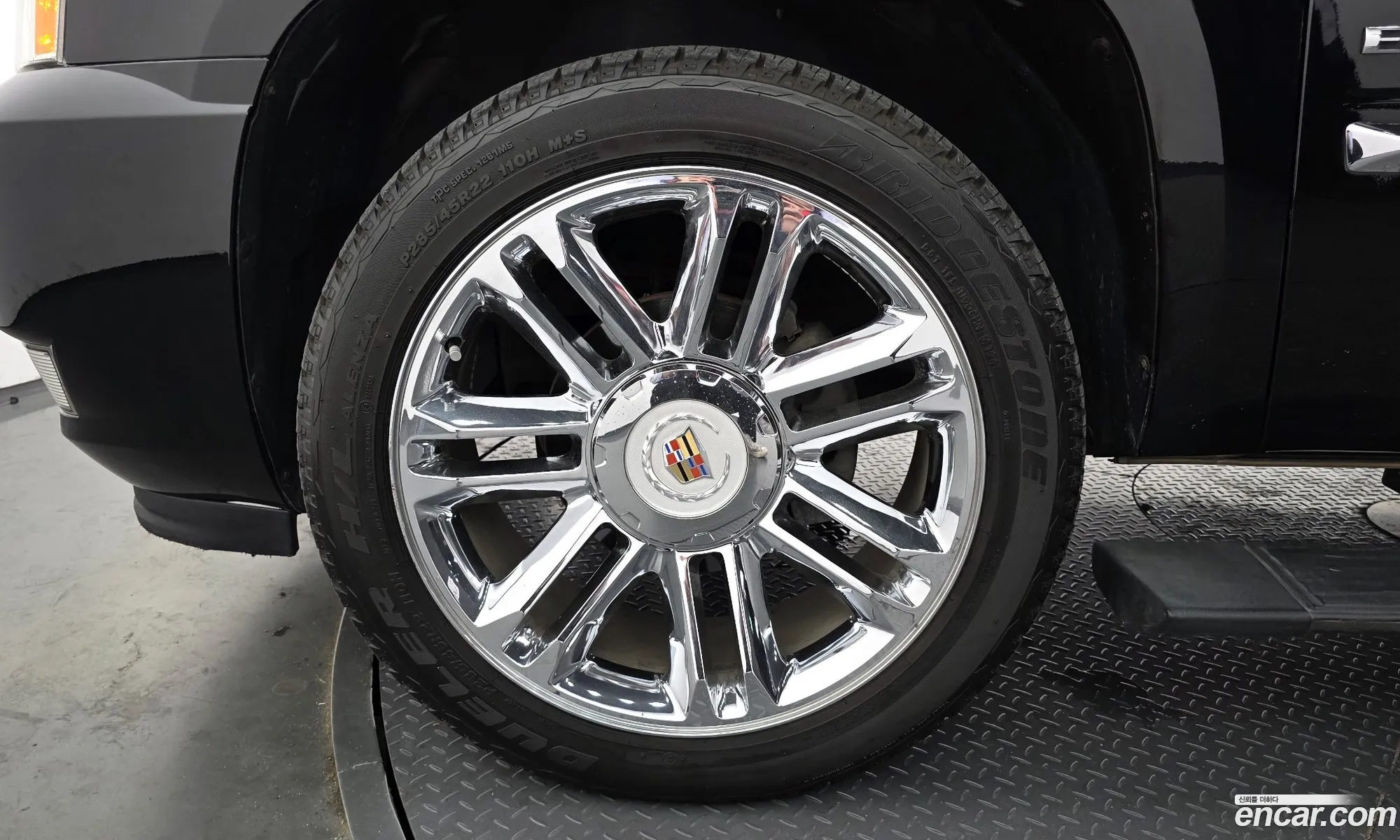 Cadillac Escalade 2011 — 16