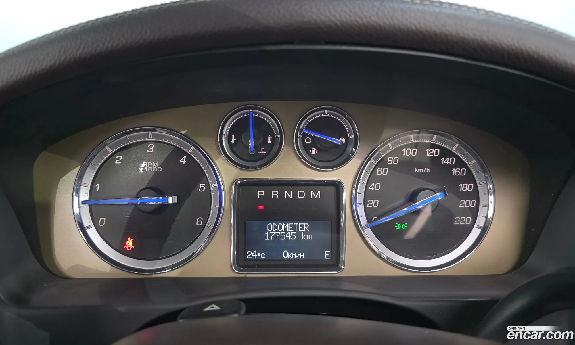 Cadillac Escalade 2011 — 15