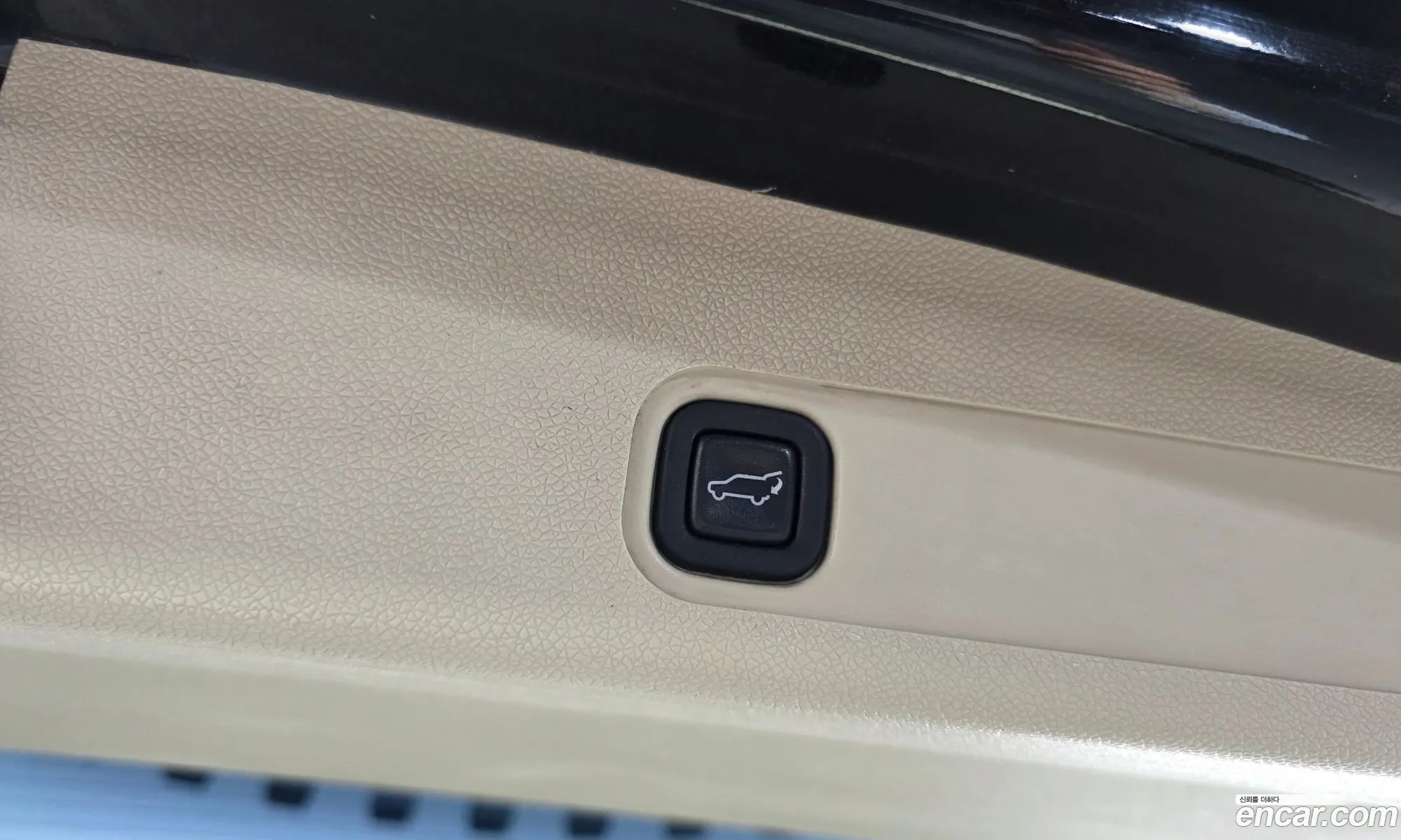 Cadillac Escalade 2011 — 11