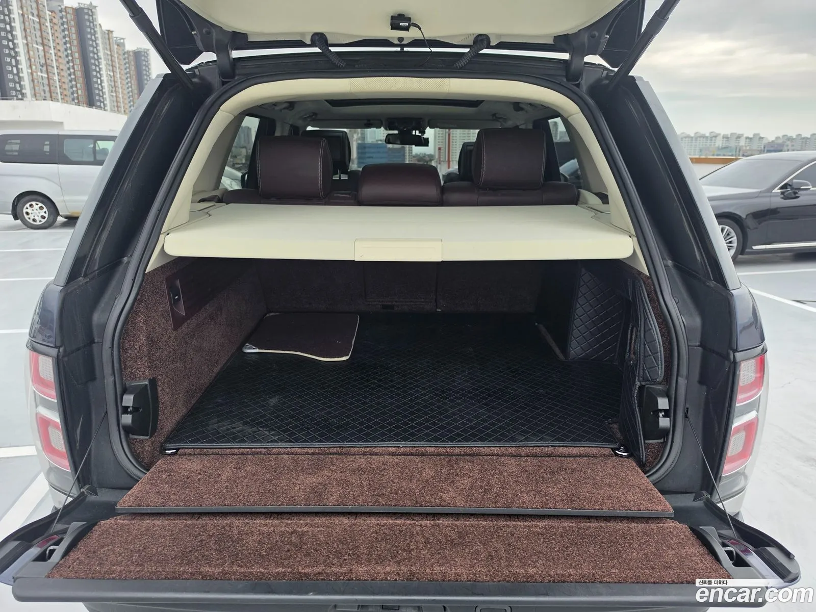 Land Rover Range Rover 2015 — 14