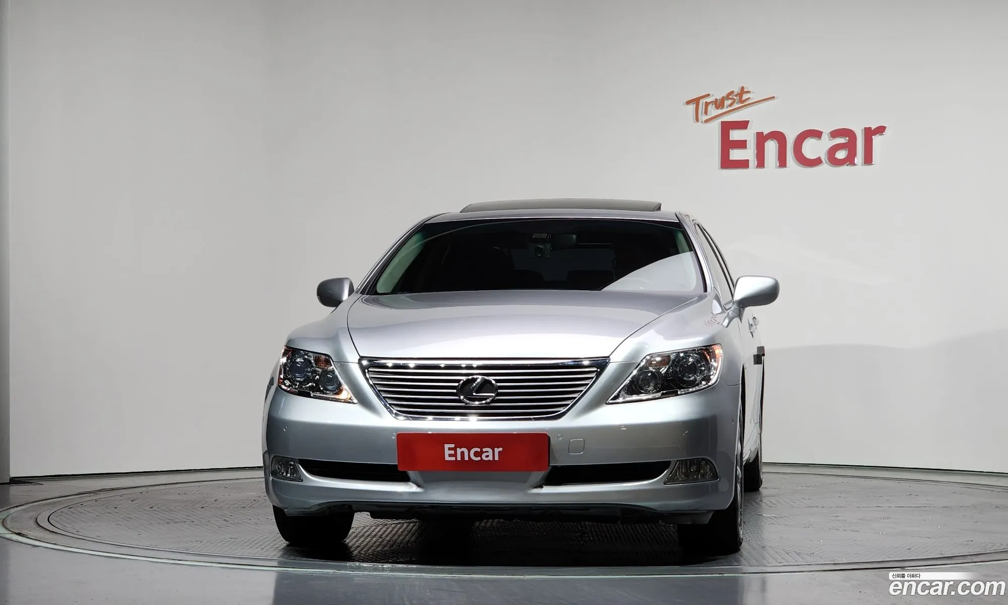 Lexus LS460 2008 — 3