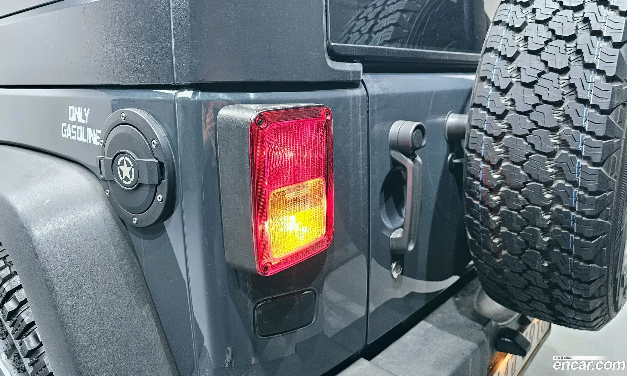 Jeep Wrangler 2017 1C4HJWCG6HL739573 — 13