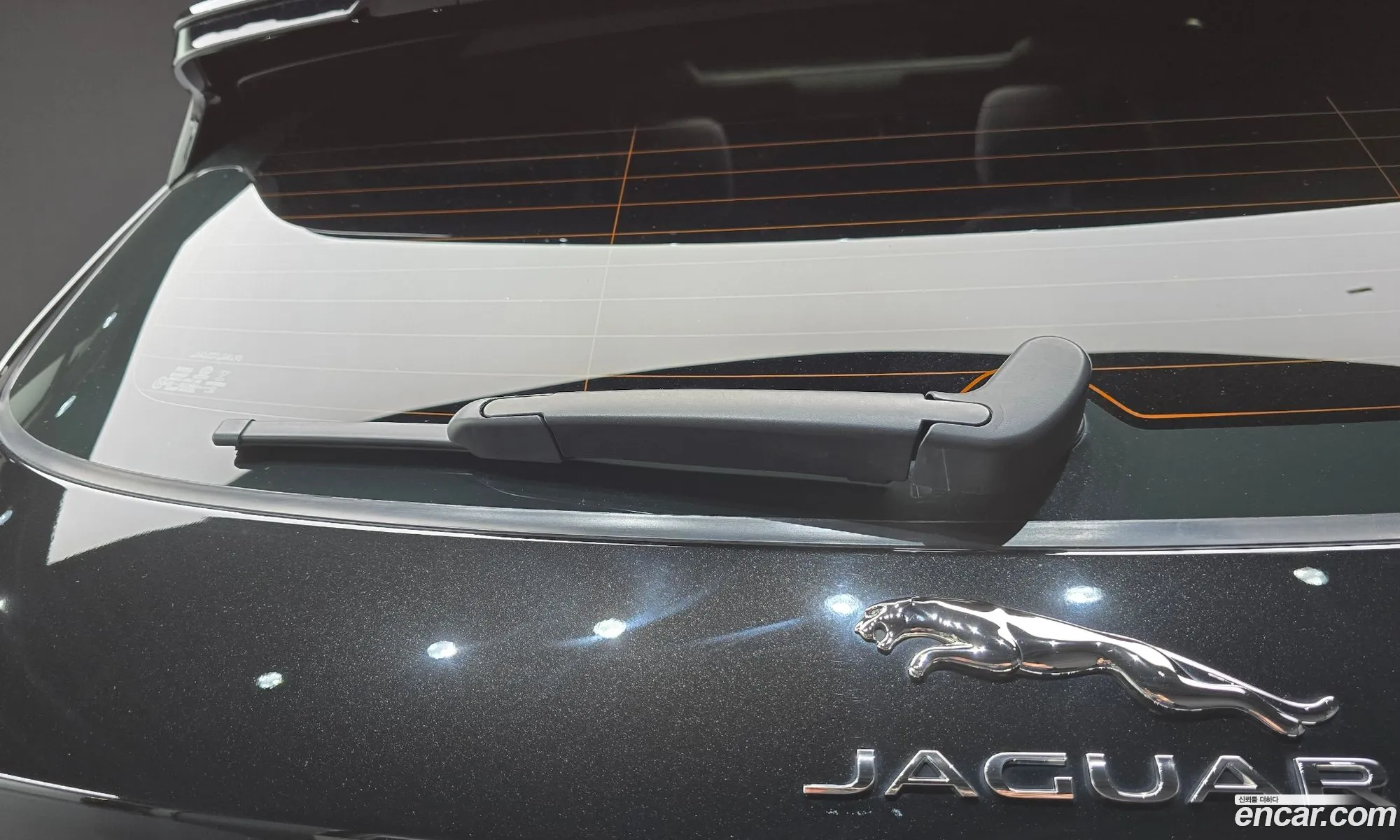 Jaguar F-Pace 2019 SADCA2BN0KA354942 — 27