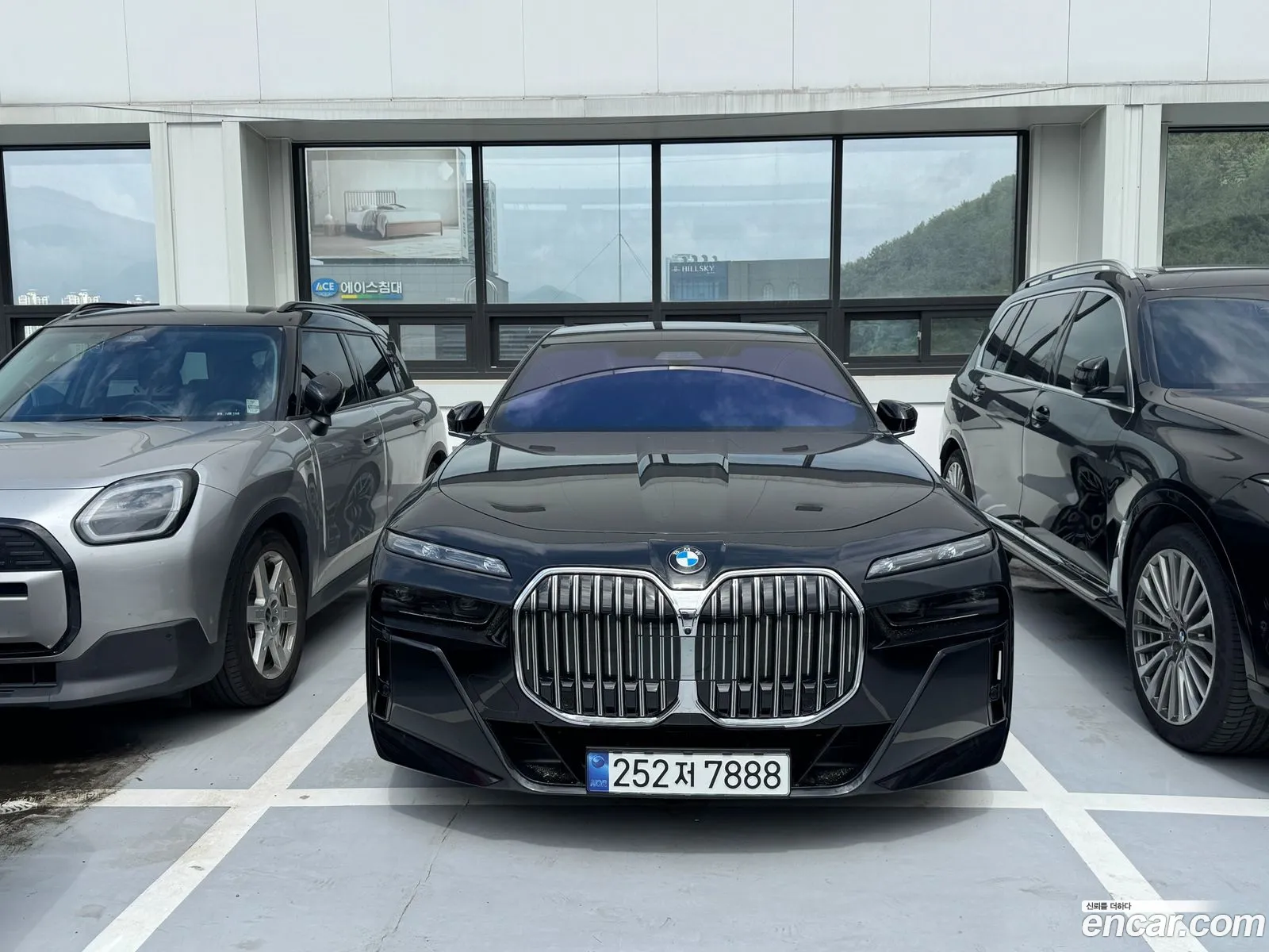 BMW 7 Series 2024 — 18