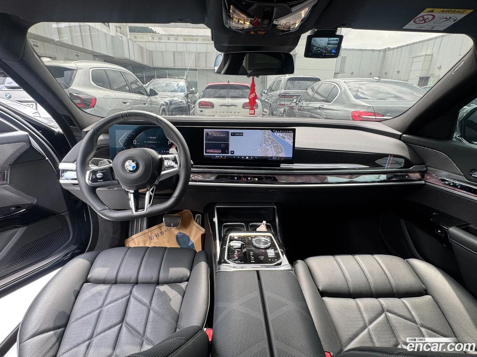 BMW 7 Series 2024 — 19