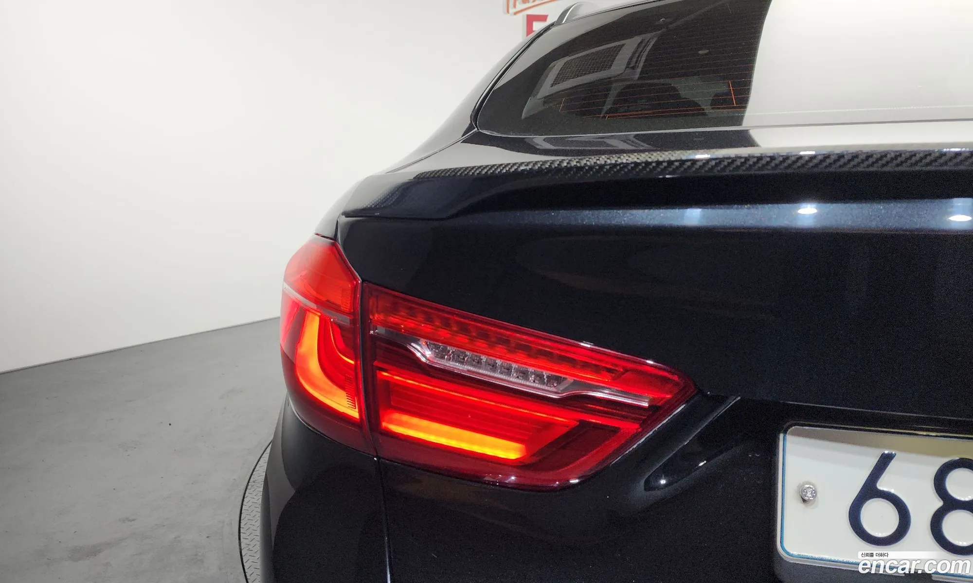 BMW X6 2018 WBAKV2100J0Y41240 — 21