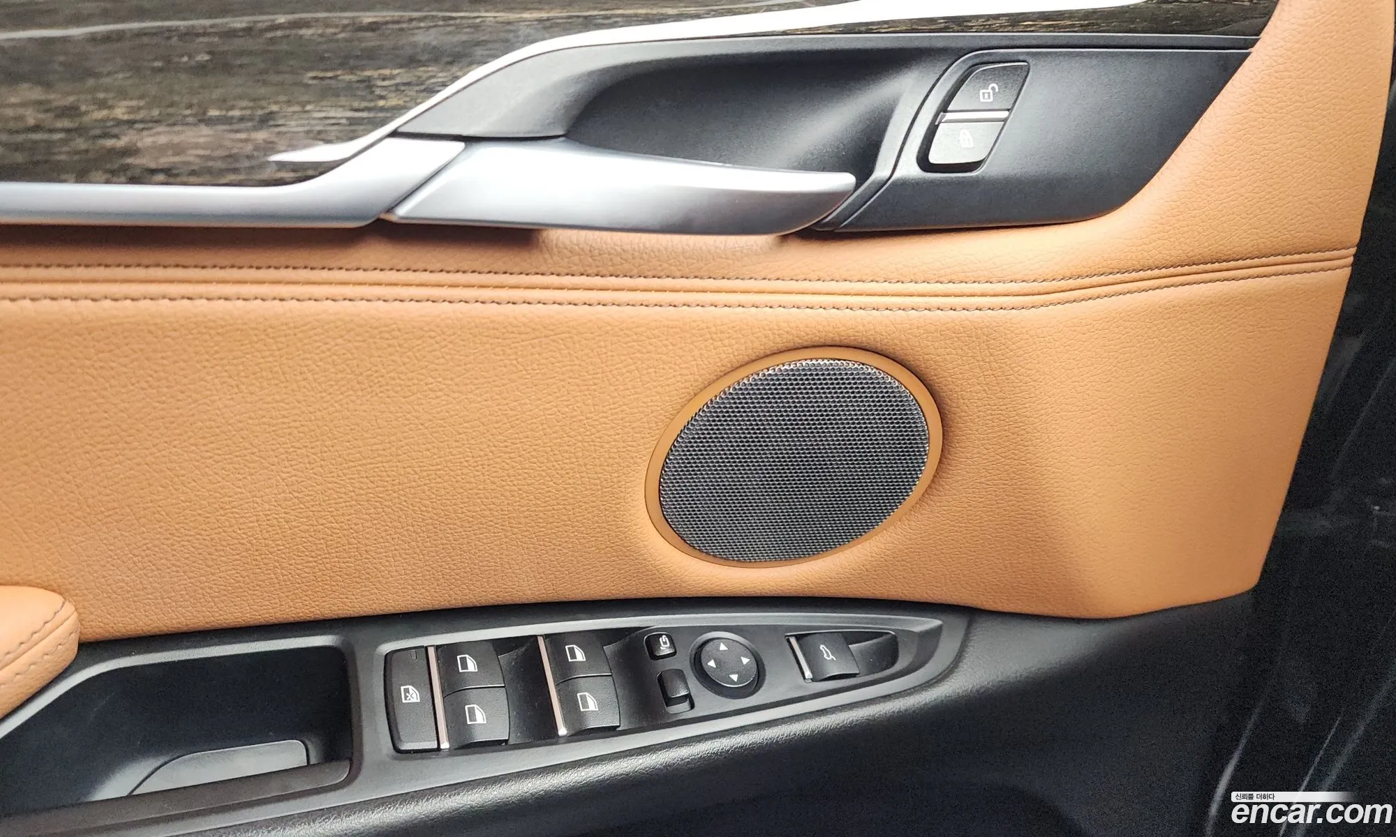 BMW X6 2018 WBAKV2100J0Y41240 — 27