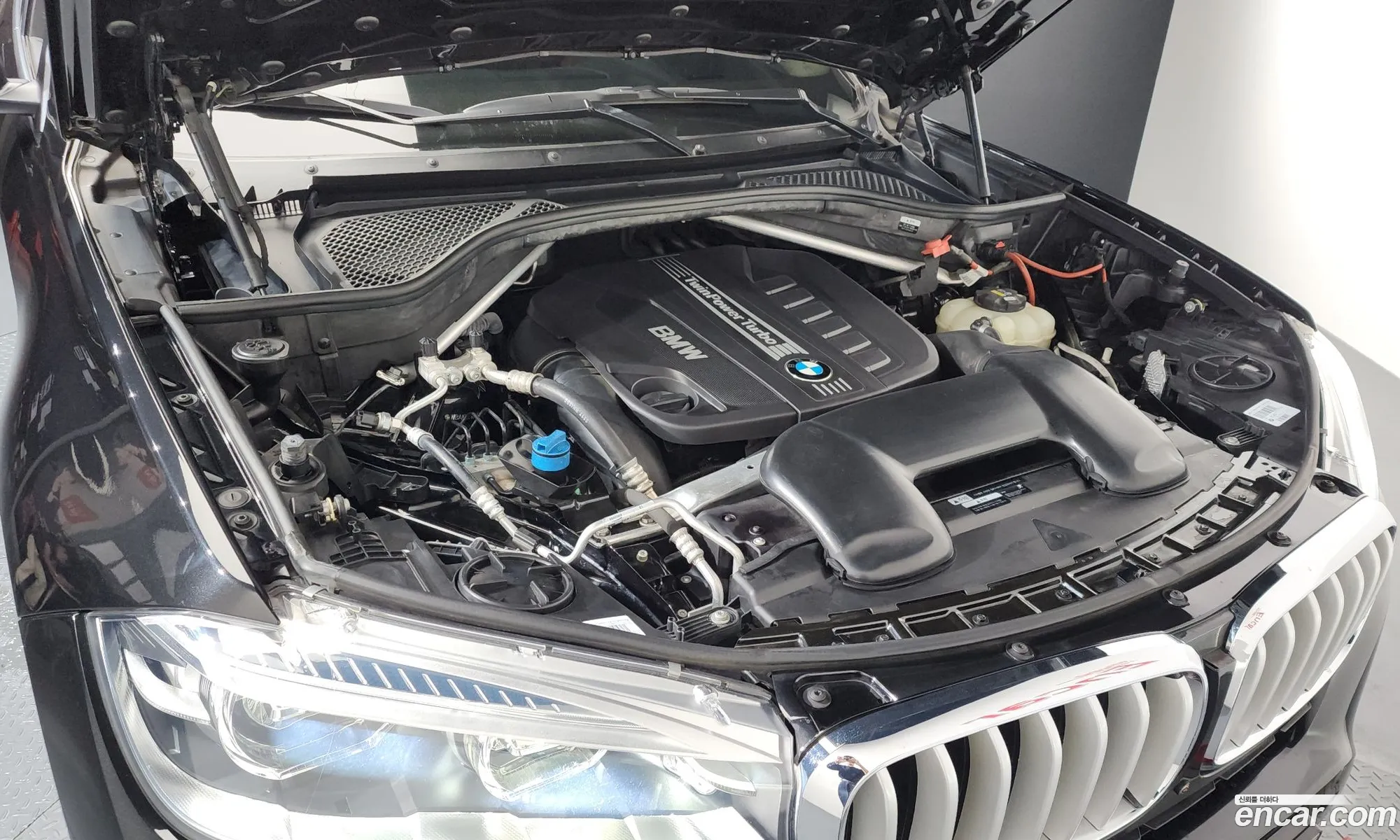 BMW X6 2018 WBAKV2100J0Y41240 — 14