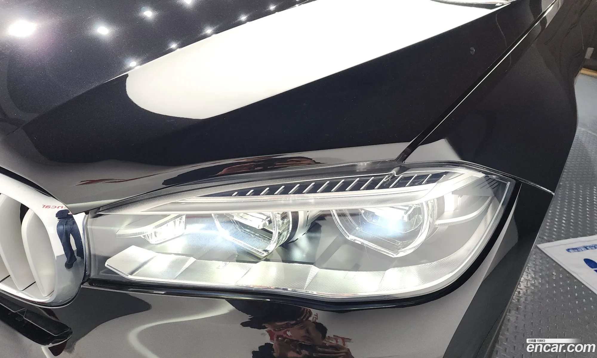 BMW X6 2018 WBAKV2100J0Y41240 — 20