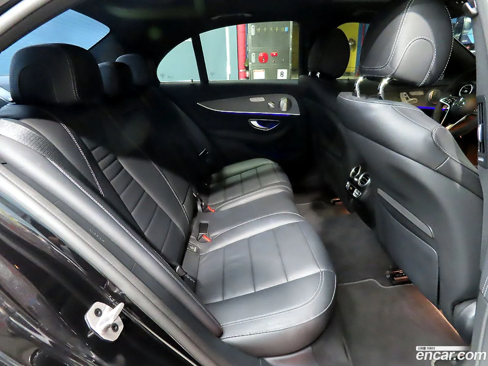 Mercedes-Benz E-Class W213 2023 — 6