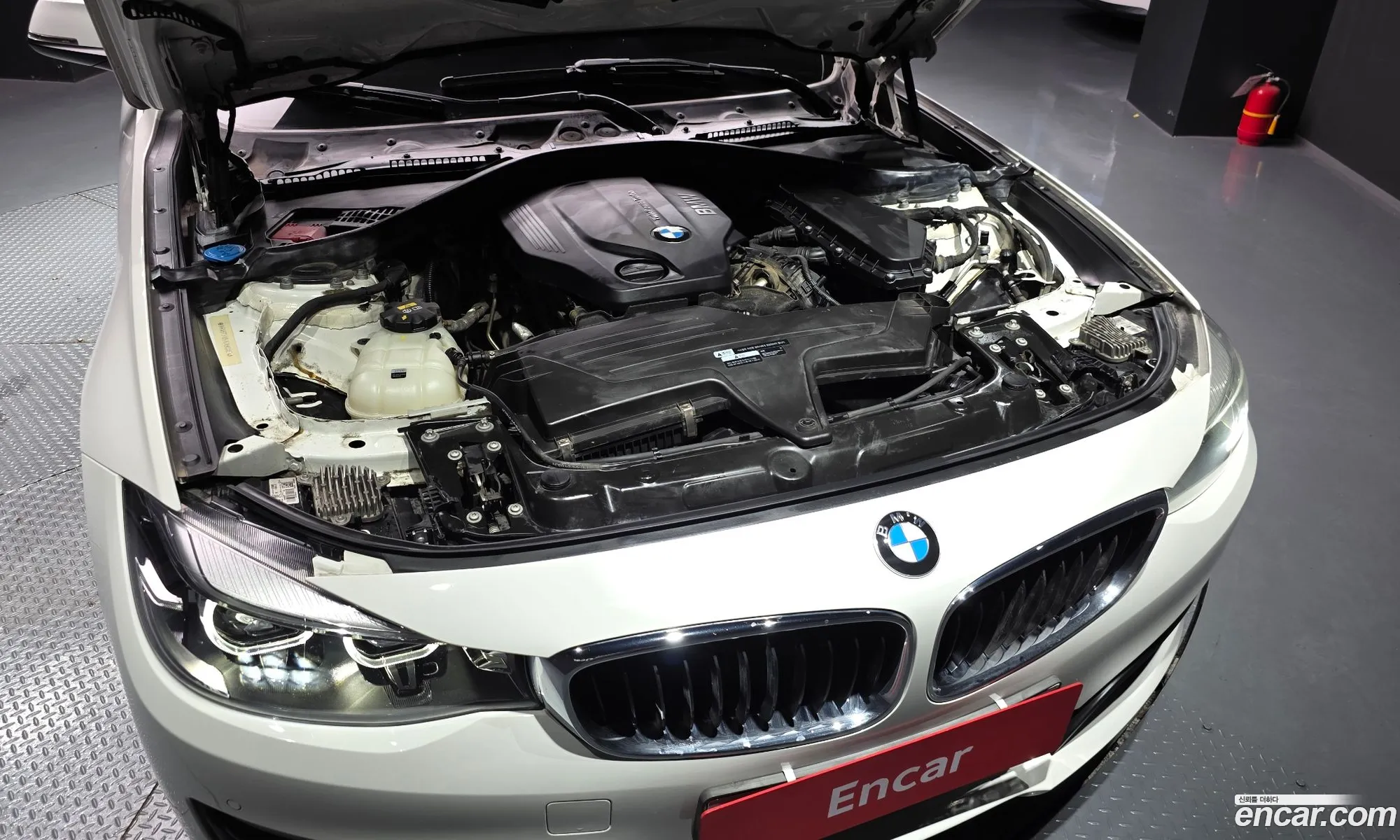 BMW 3 Series GT 2018 — 13