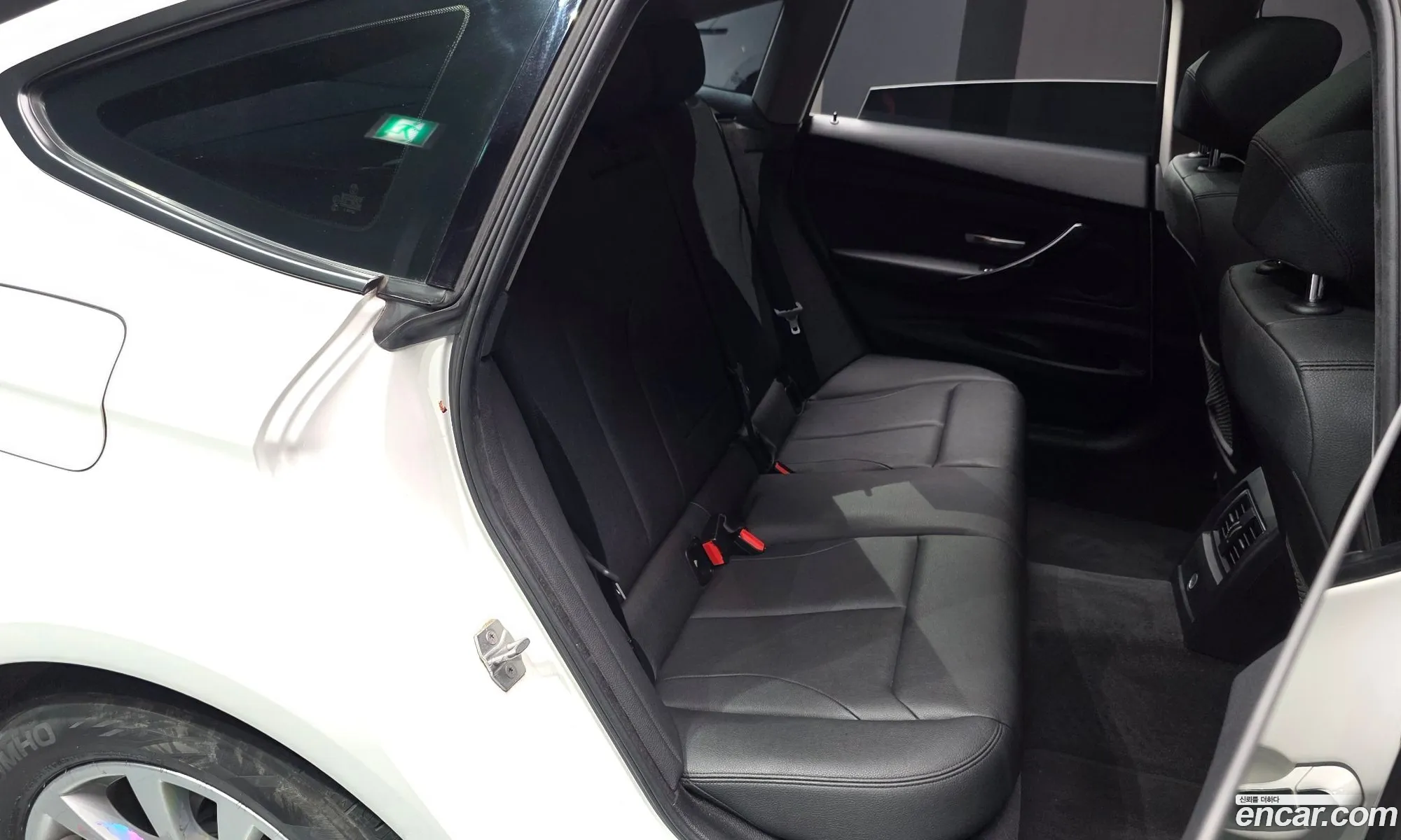 BMW 3 Series GT 2018 — 8