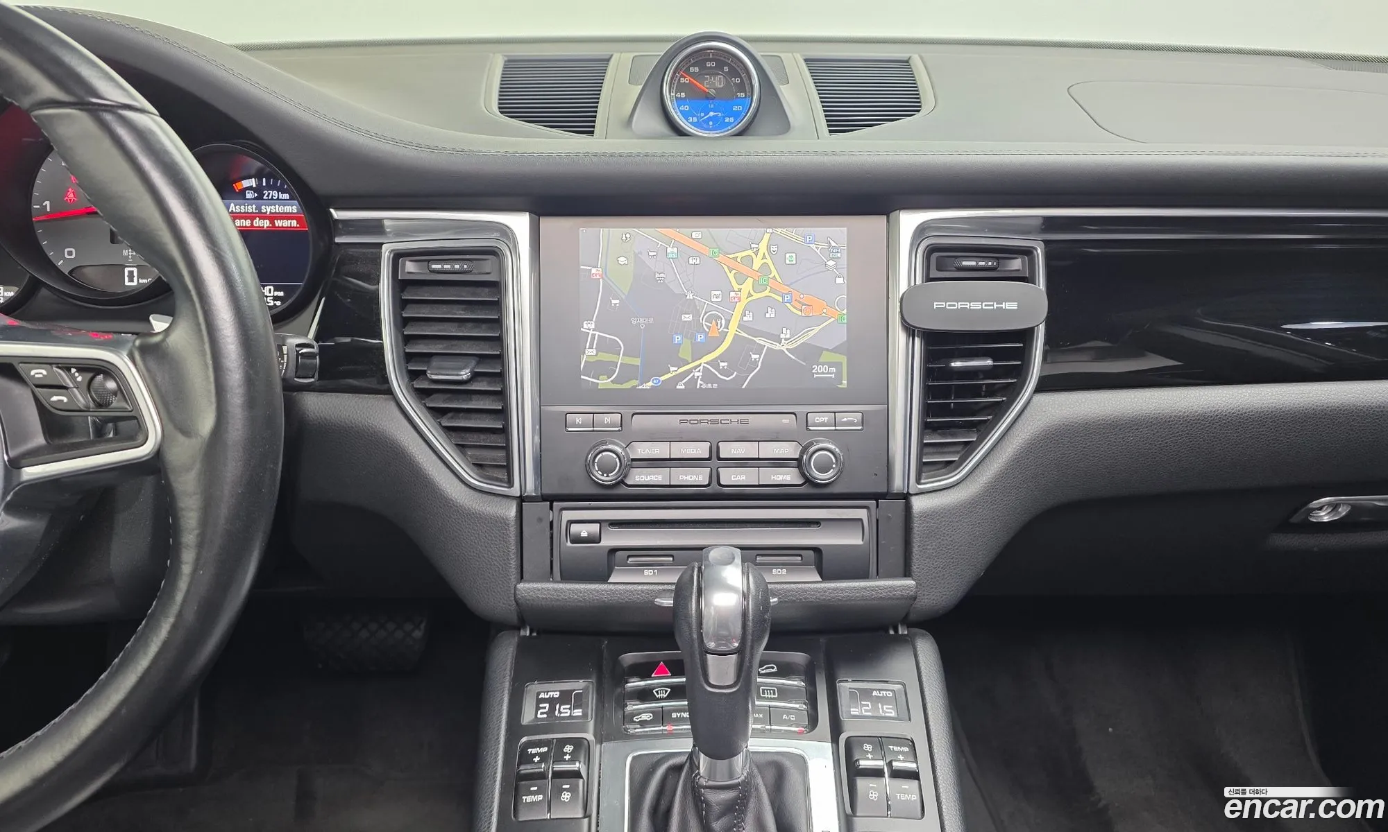 Porsche Macan 2016 WP1AD2953HLB70476 — 3