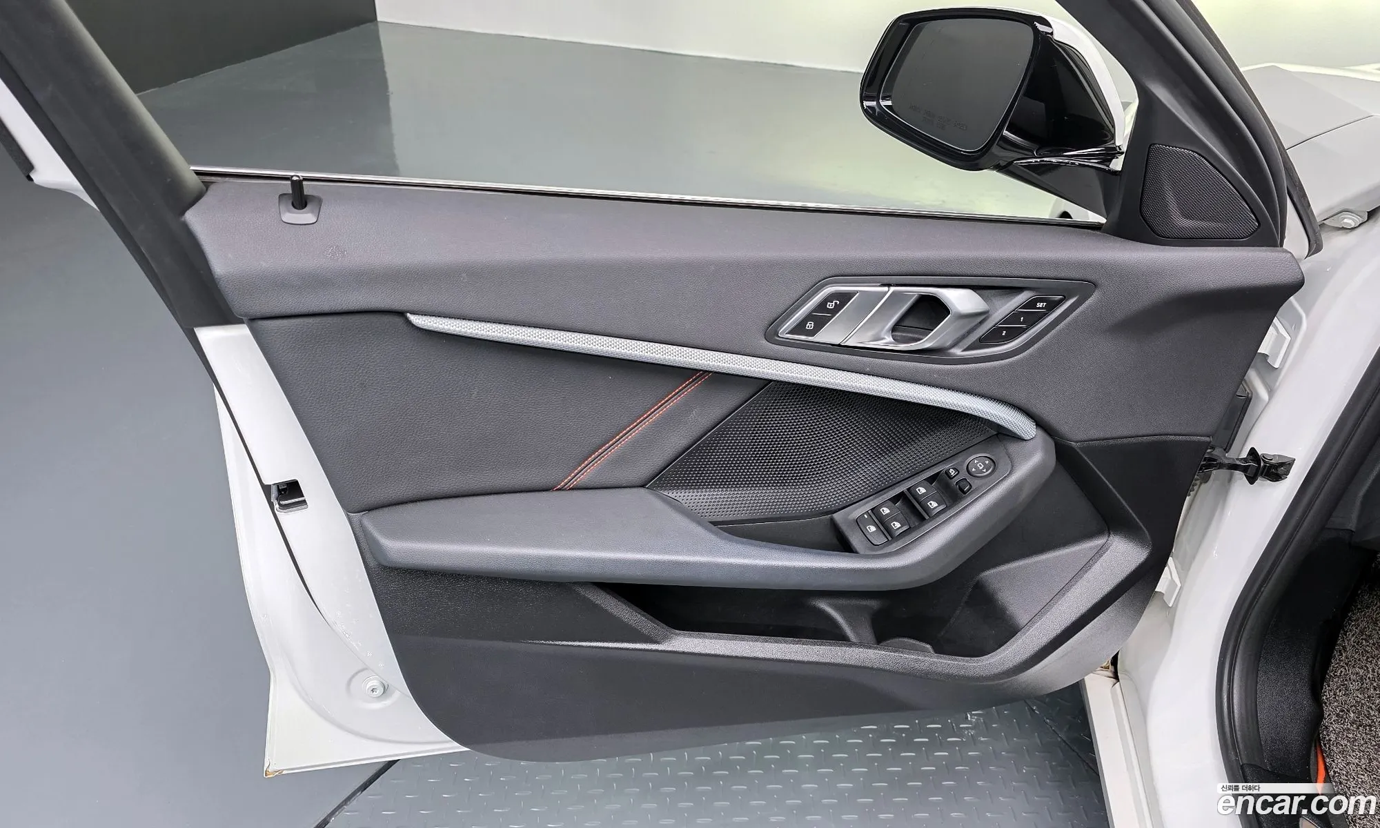 BMW 1 Series 2021 — 28