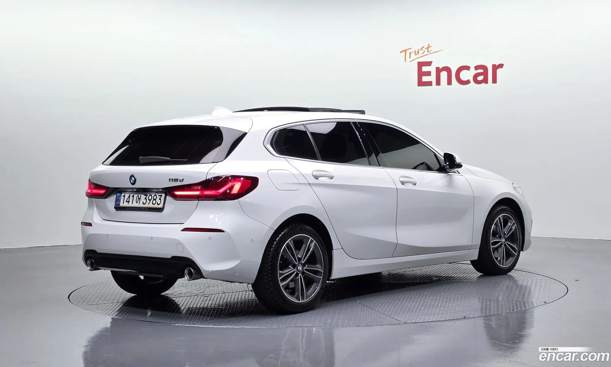 BMW 1 Series 2021 — 15