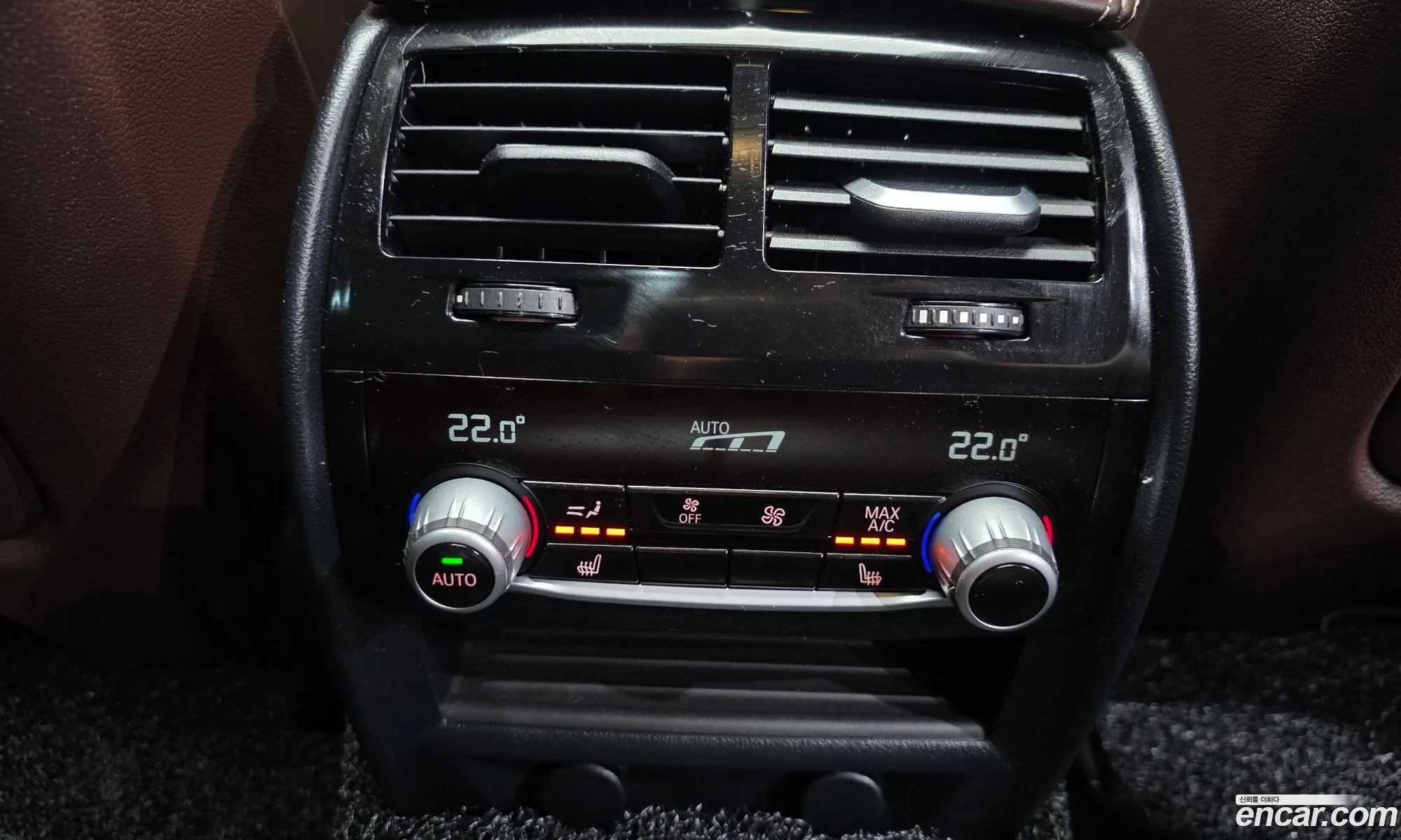 BMW 5 Series 2018 WBAJD9101JB277089 — 26