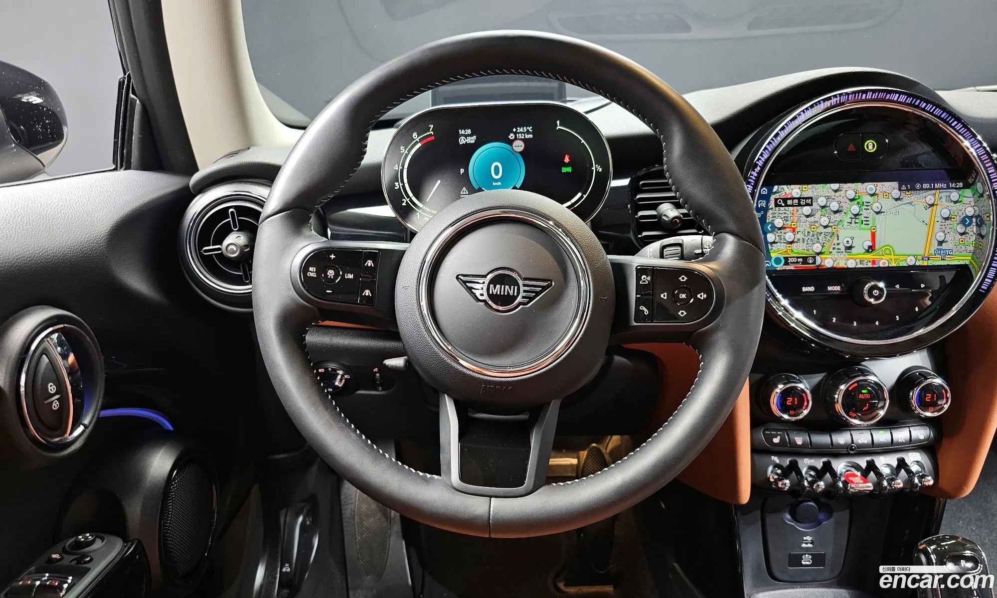Mini Cooper S 2024 — 27