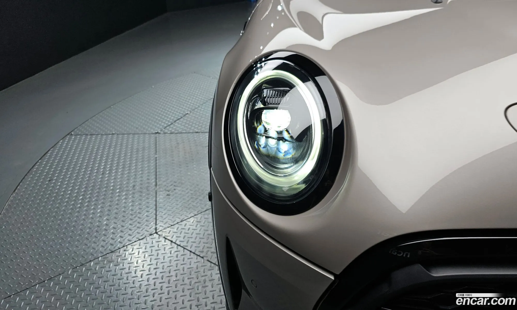 Mini Cooper S 2024 — 16