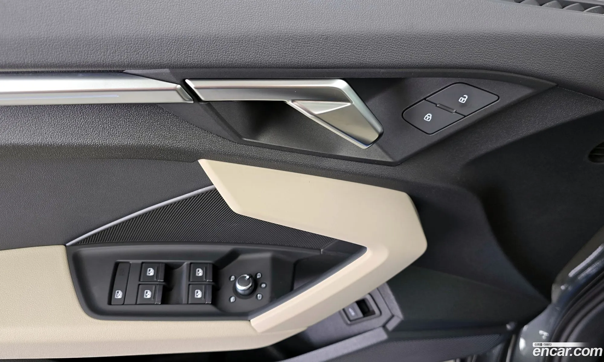 Audi A3 2023 WAUZZZGY3PA078819 — 2