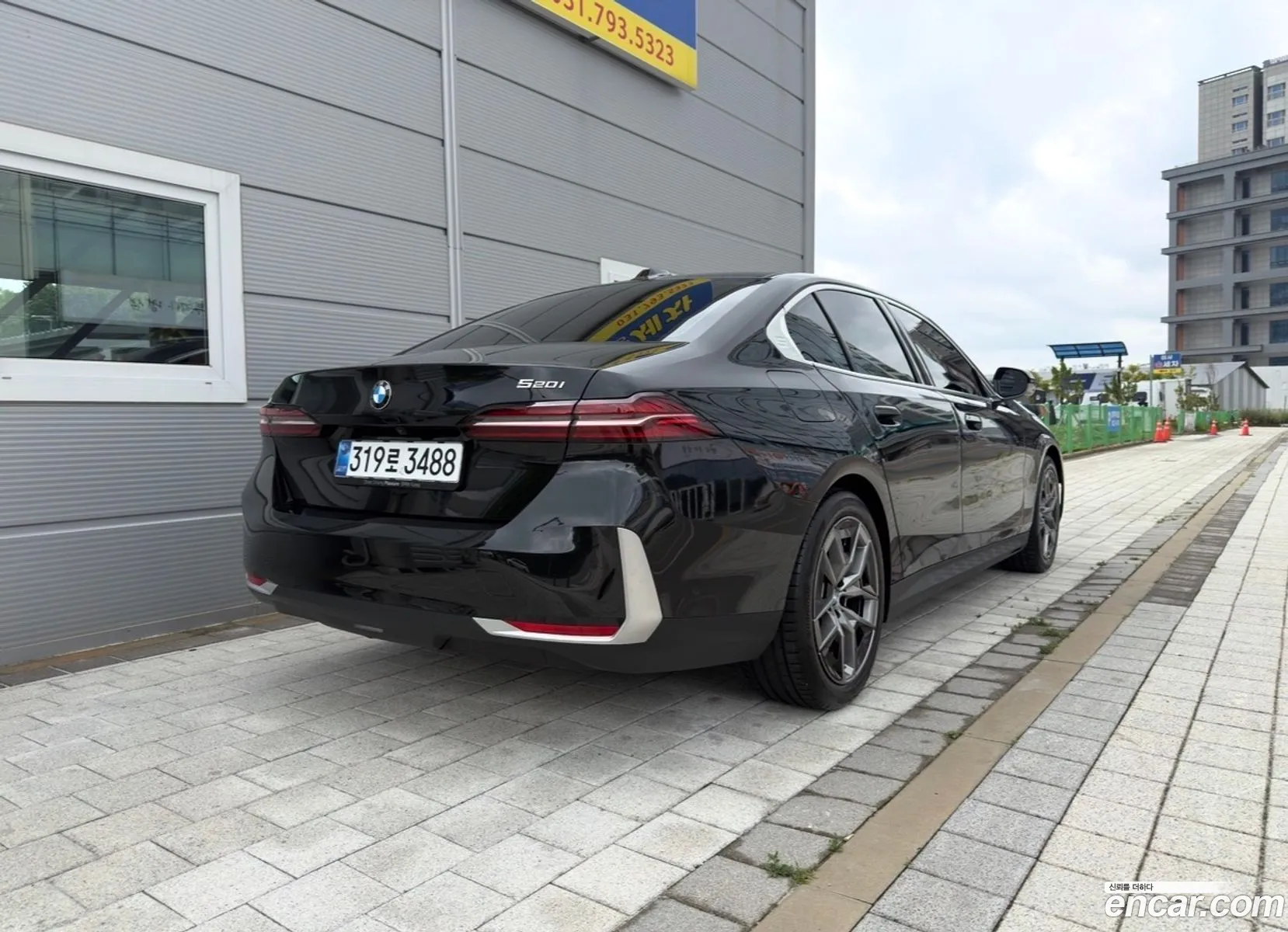 BMW 5 Series 2025 — 6