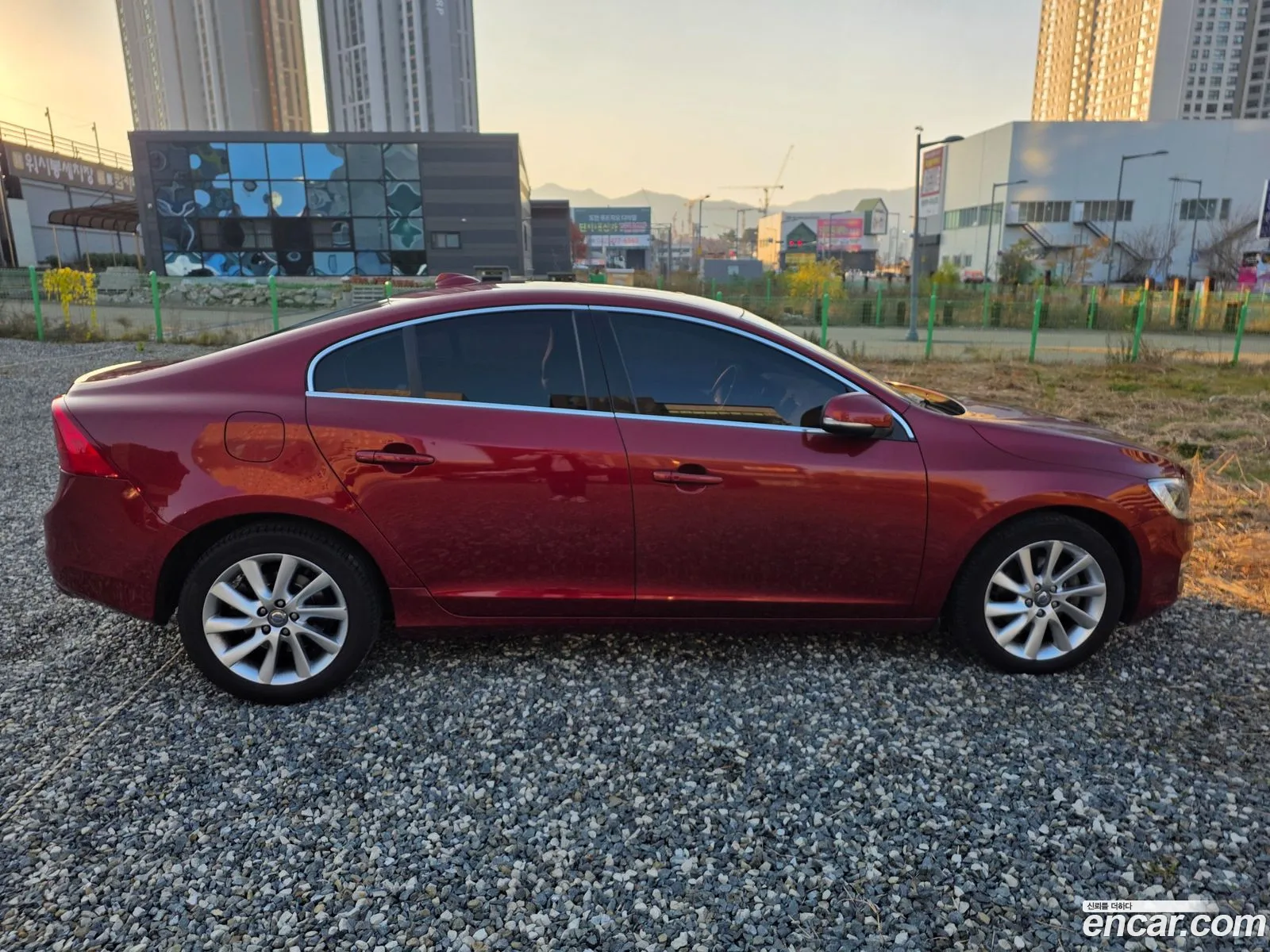 Volvo S60 2014 — 5