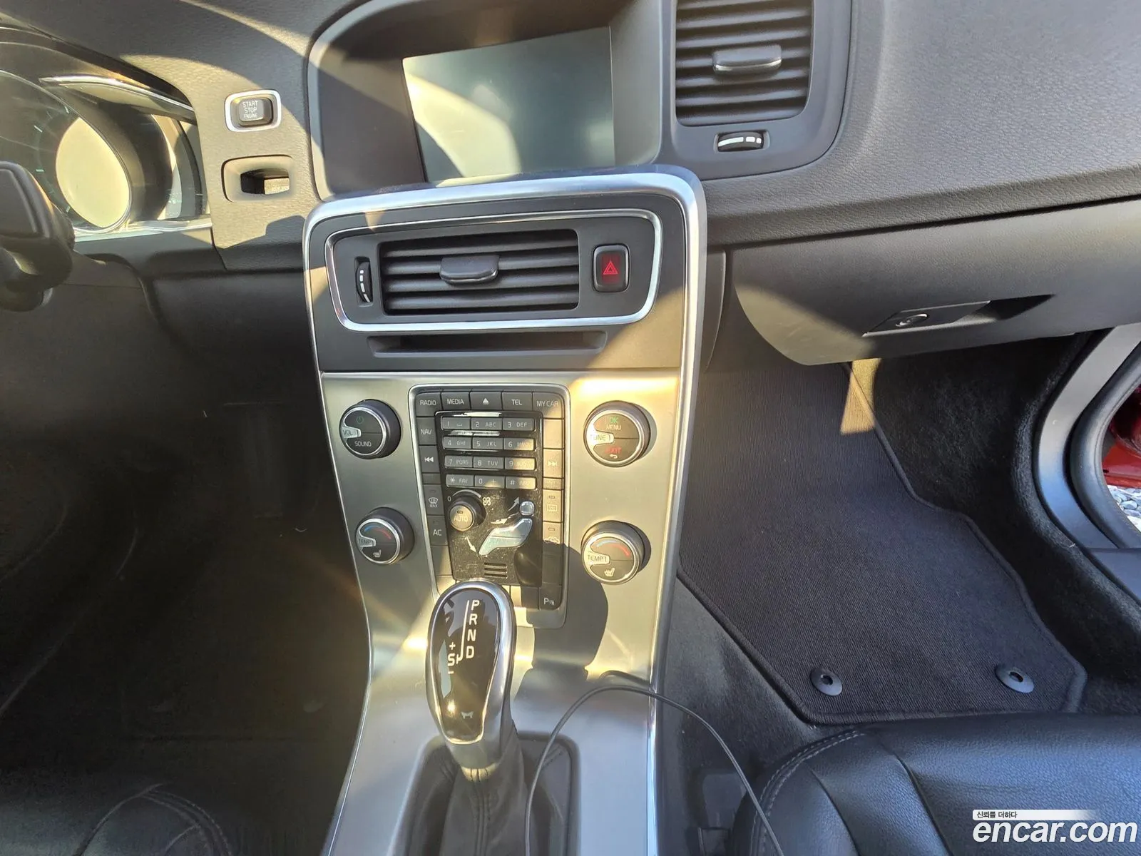 Volvo S60 2014 — 11