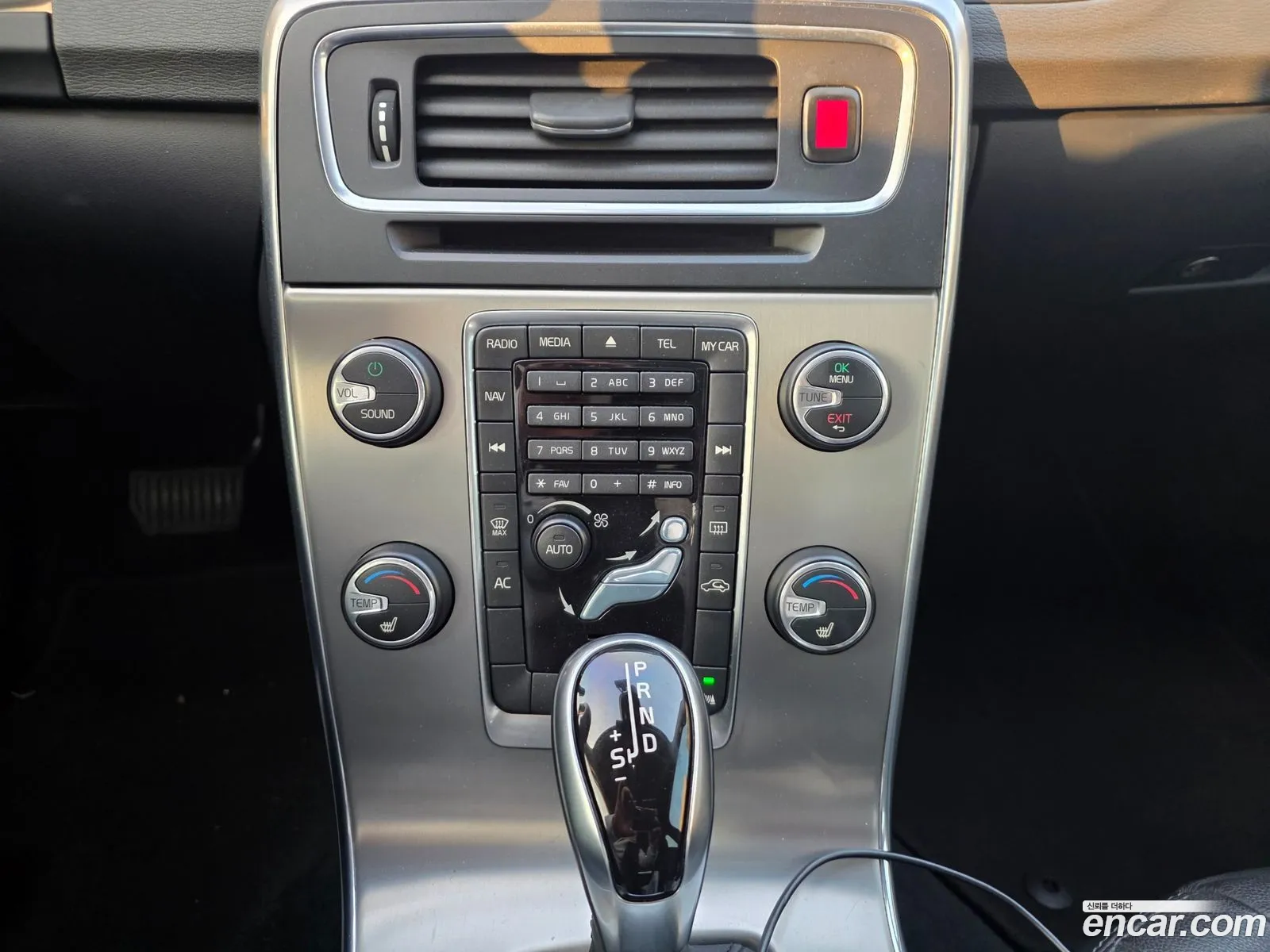 Volvo S60 2014 — 12