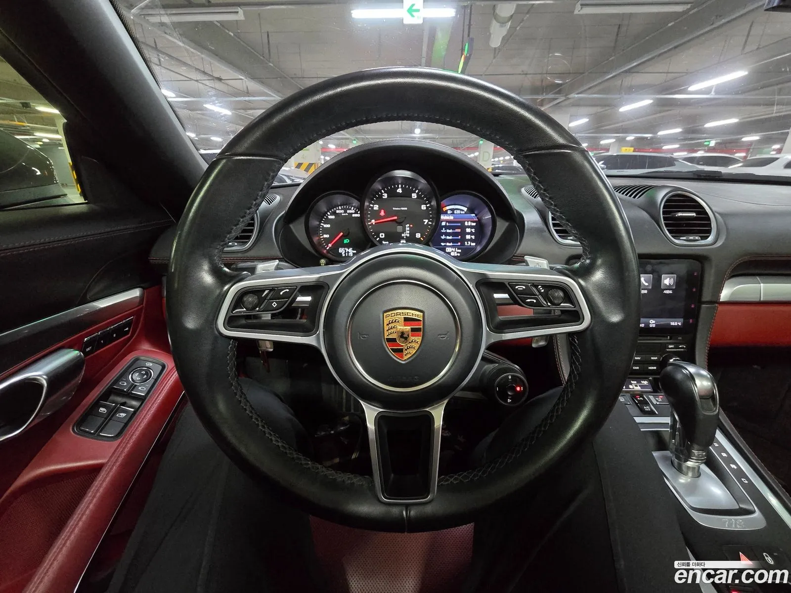 Porsche 718 Boxster 2018 — 19