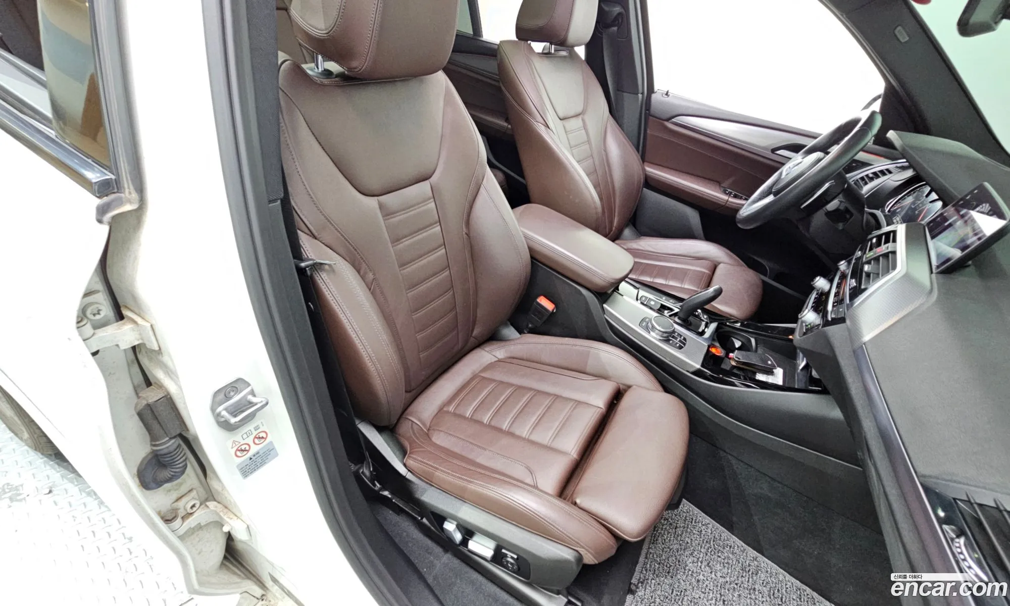 BMW X3 2018 WBATX3108JLB94740 — 25