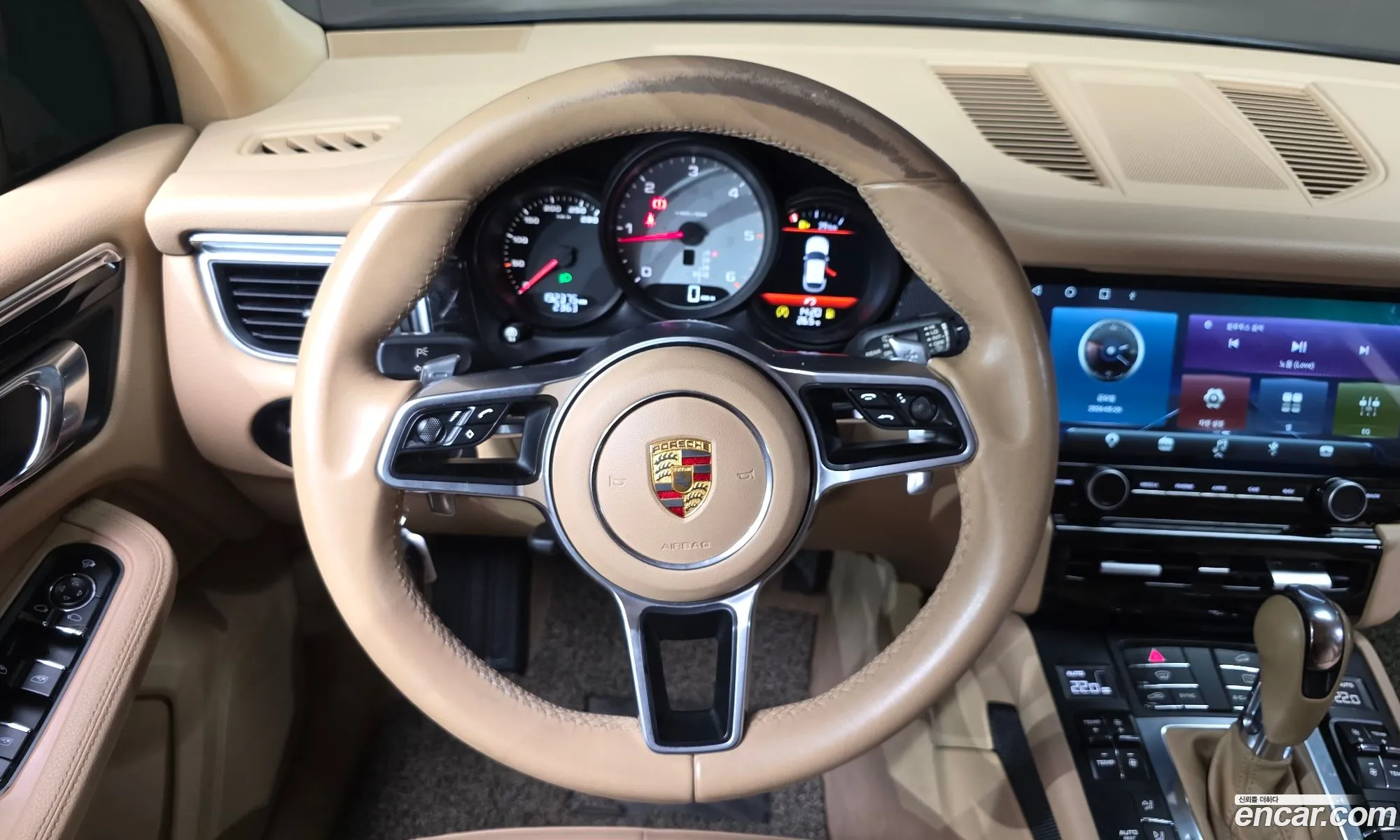 Porsche Macan 2015 WP1AD2952FLB82230 — 17