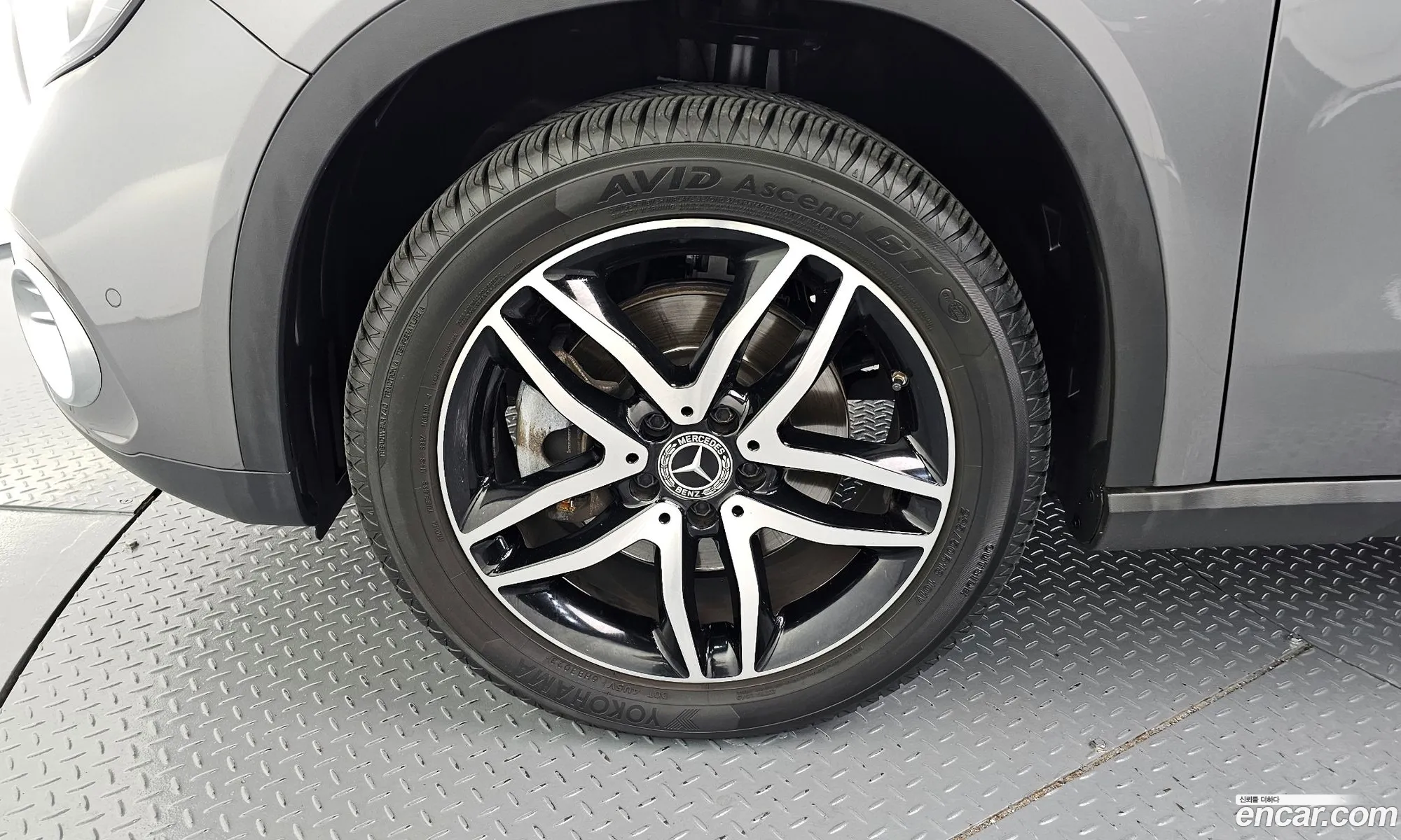 Mercedes-Benz GLA-Class X156 2019 WDCTG4FB6KJ648975 — 16
