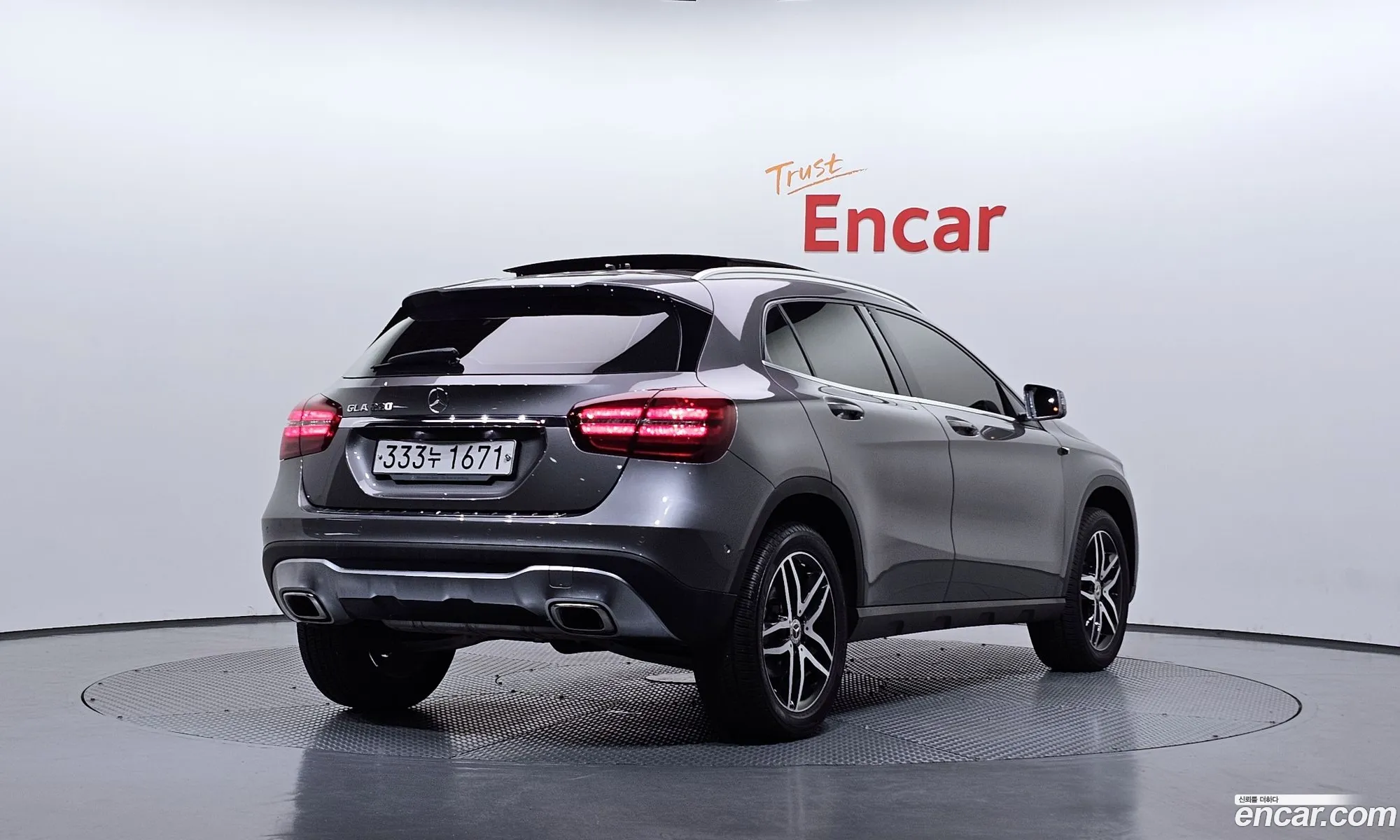 Mercedes-Benz GLA-Class X156 2019 WDCTG4FB6KJ648975 — 9
