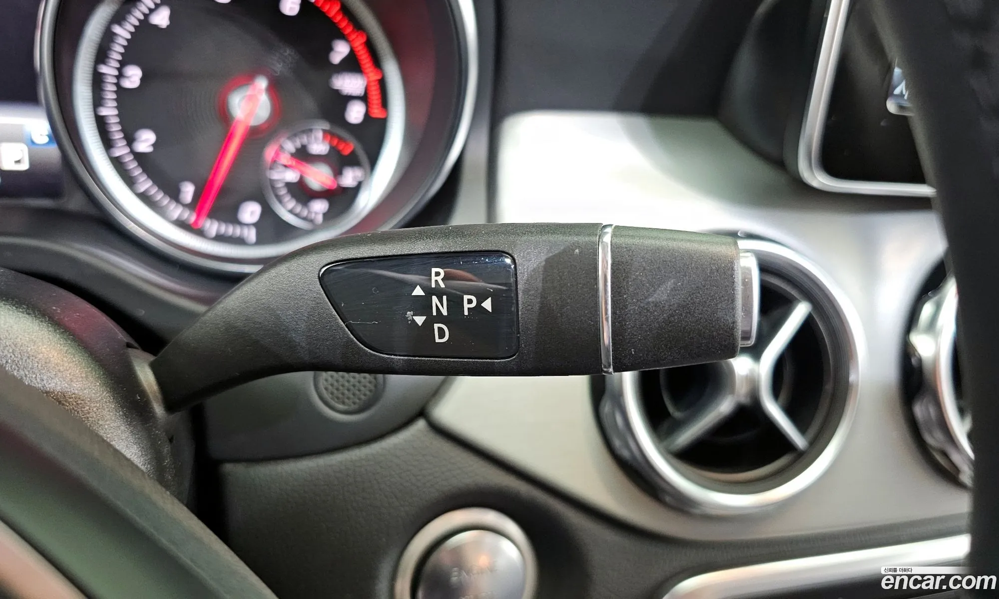 Mercedes-Benz GLA-Class X156 2019 WDCTG4FB6KJ648975 — 15