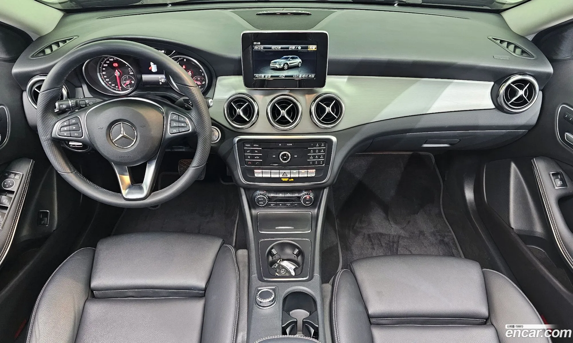 Mercedes-Benz GLA-Class X156 2019 WDCTG4FB6KJ648975 — 13