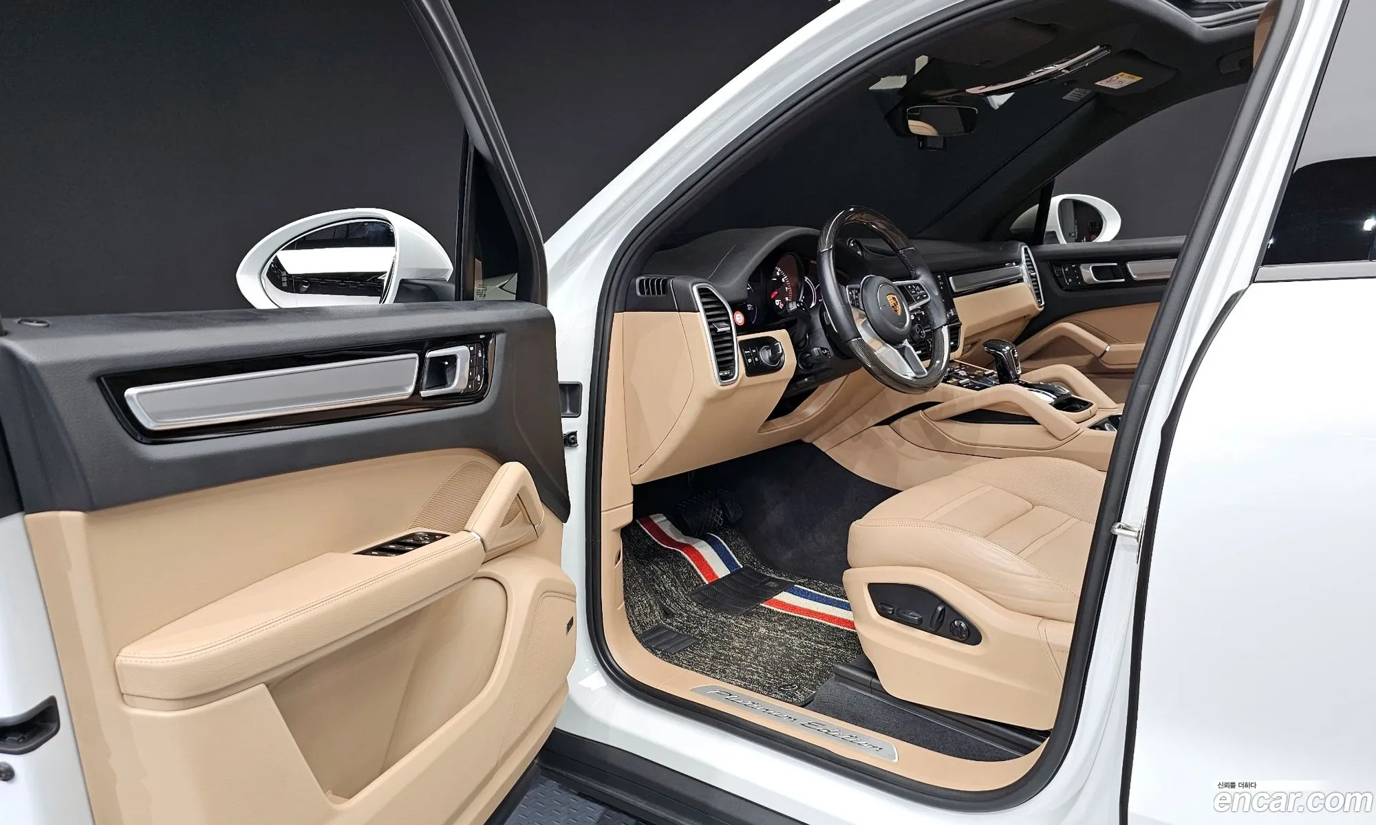 Porsche Cayenne 2022 — 27