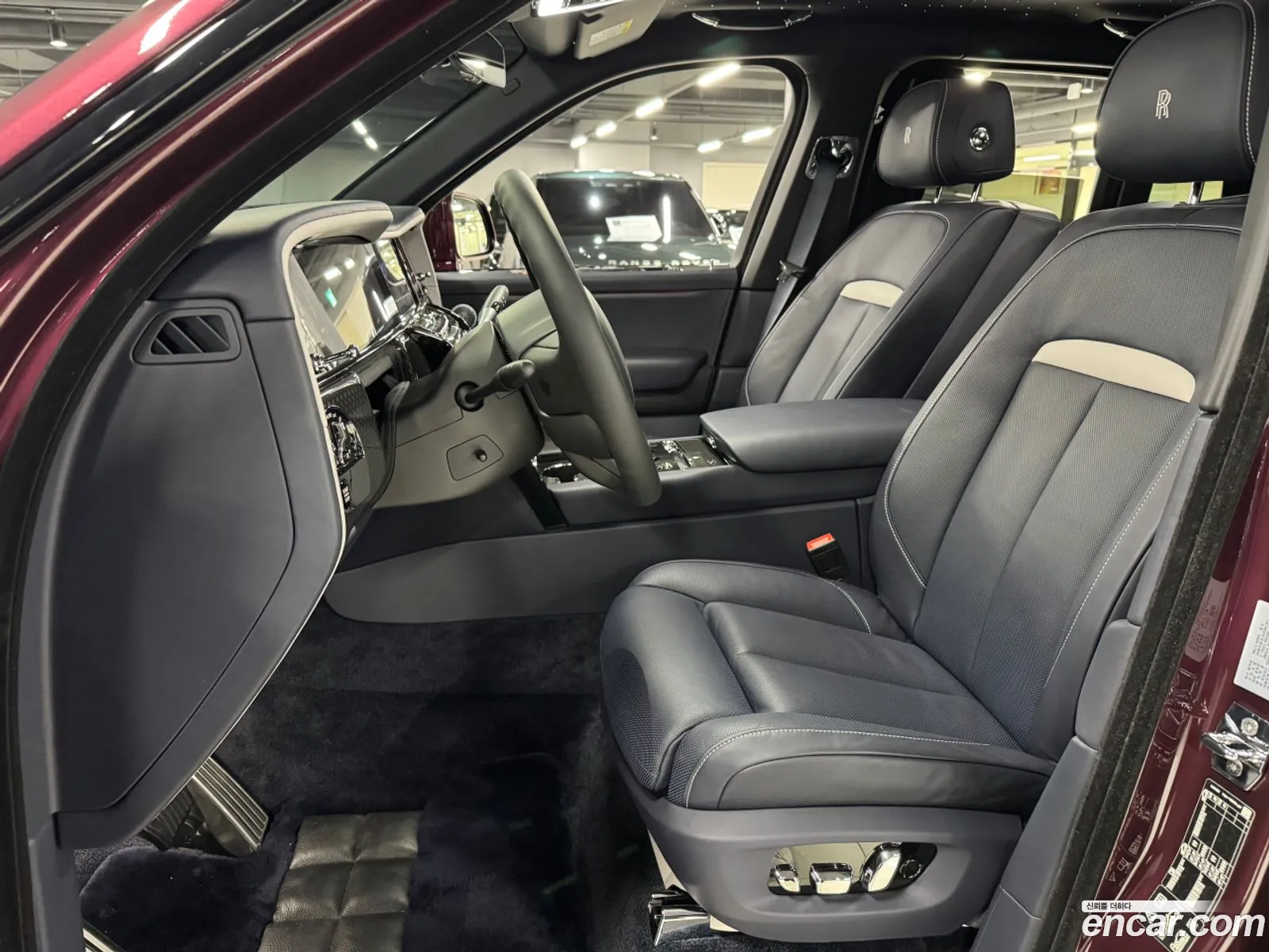 Rolls-Royce Cullinan 2025 — 12