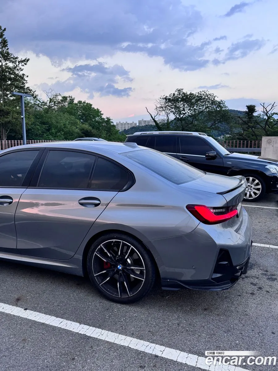 BMW 3 Series 2025 — 2
