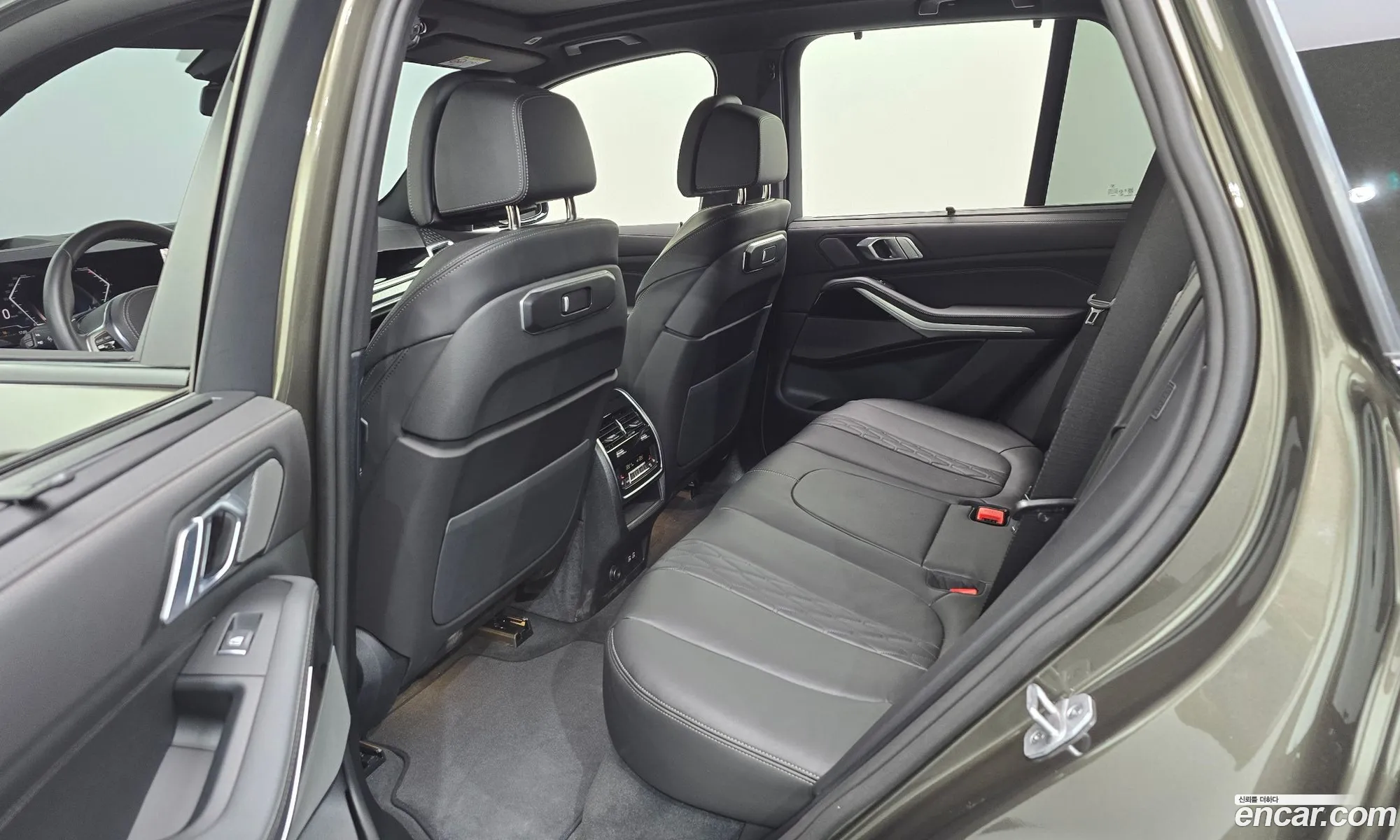 BMW X5 2025 WBA21EU07T9173945 — 30