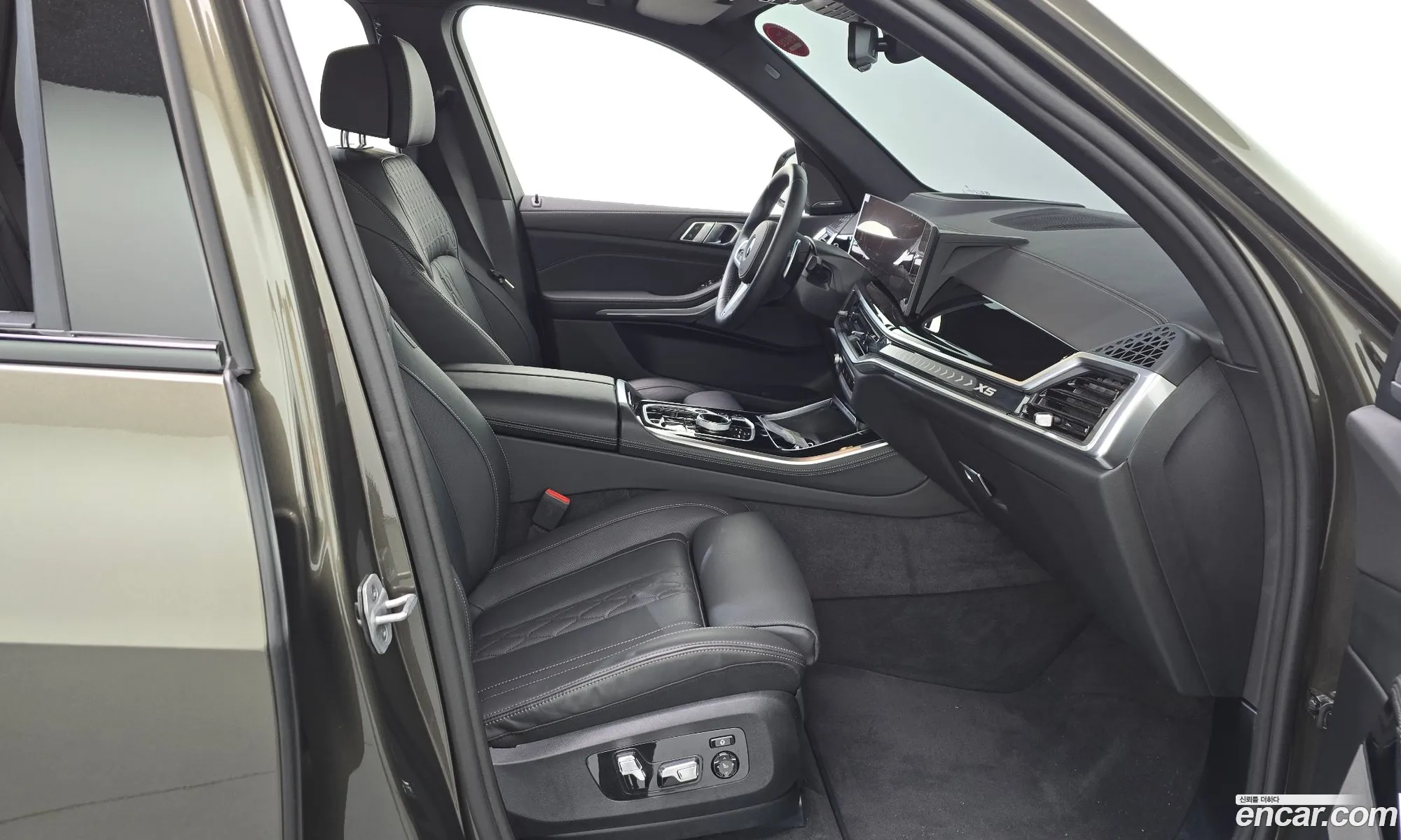 BMW X5 2025 WBA21EU07T9173945 — 11