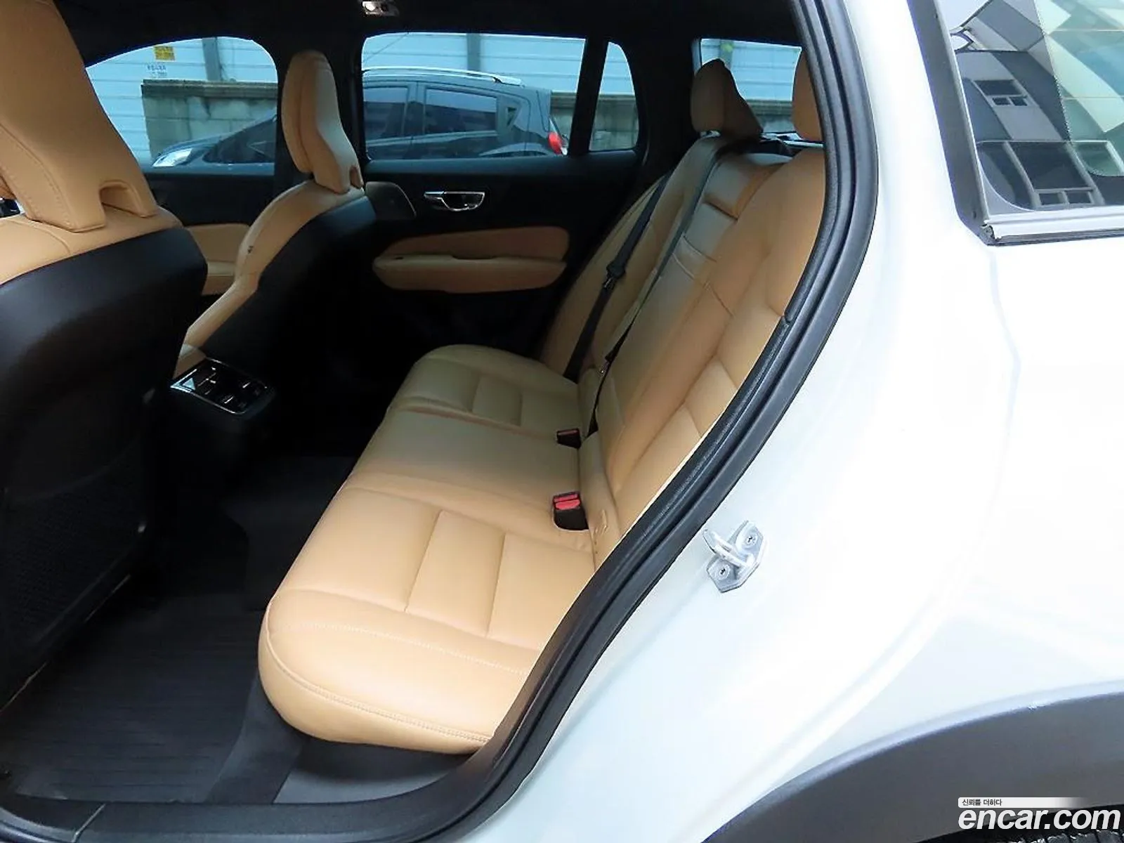 Volvo V60 Cross Country 2021 — 4