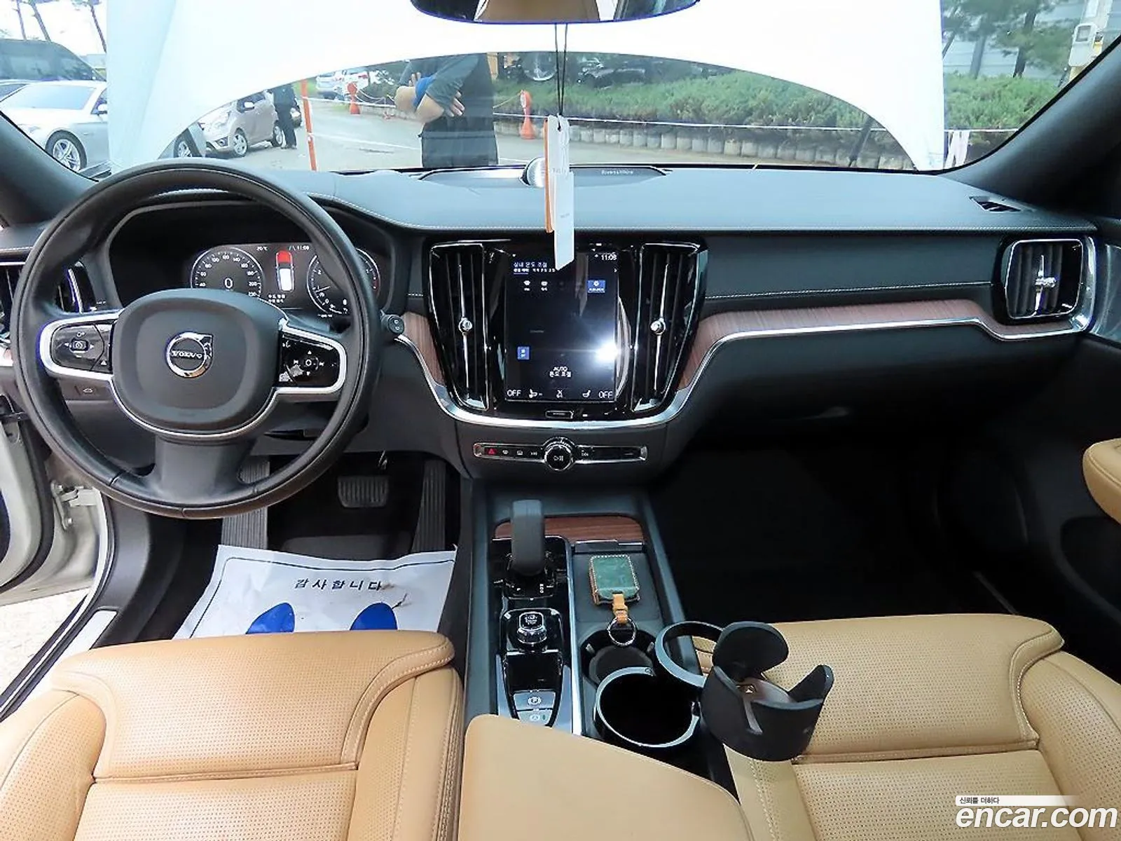 Volvo V60 Cross Country 2021 — 6