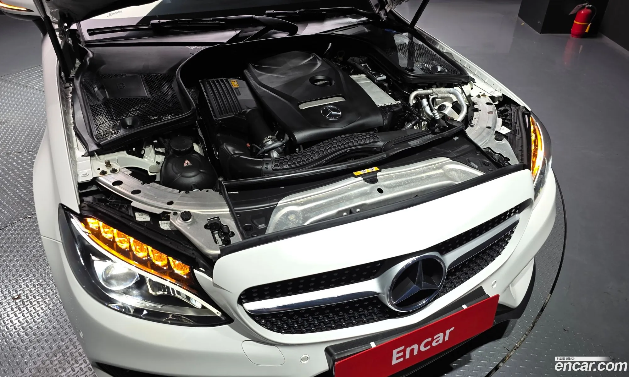 Mercedes-Benz C-Class W205 2018 — 22