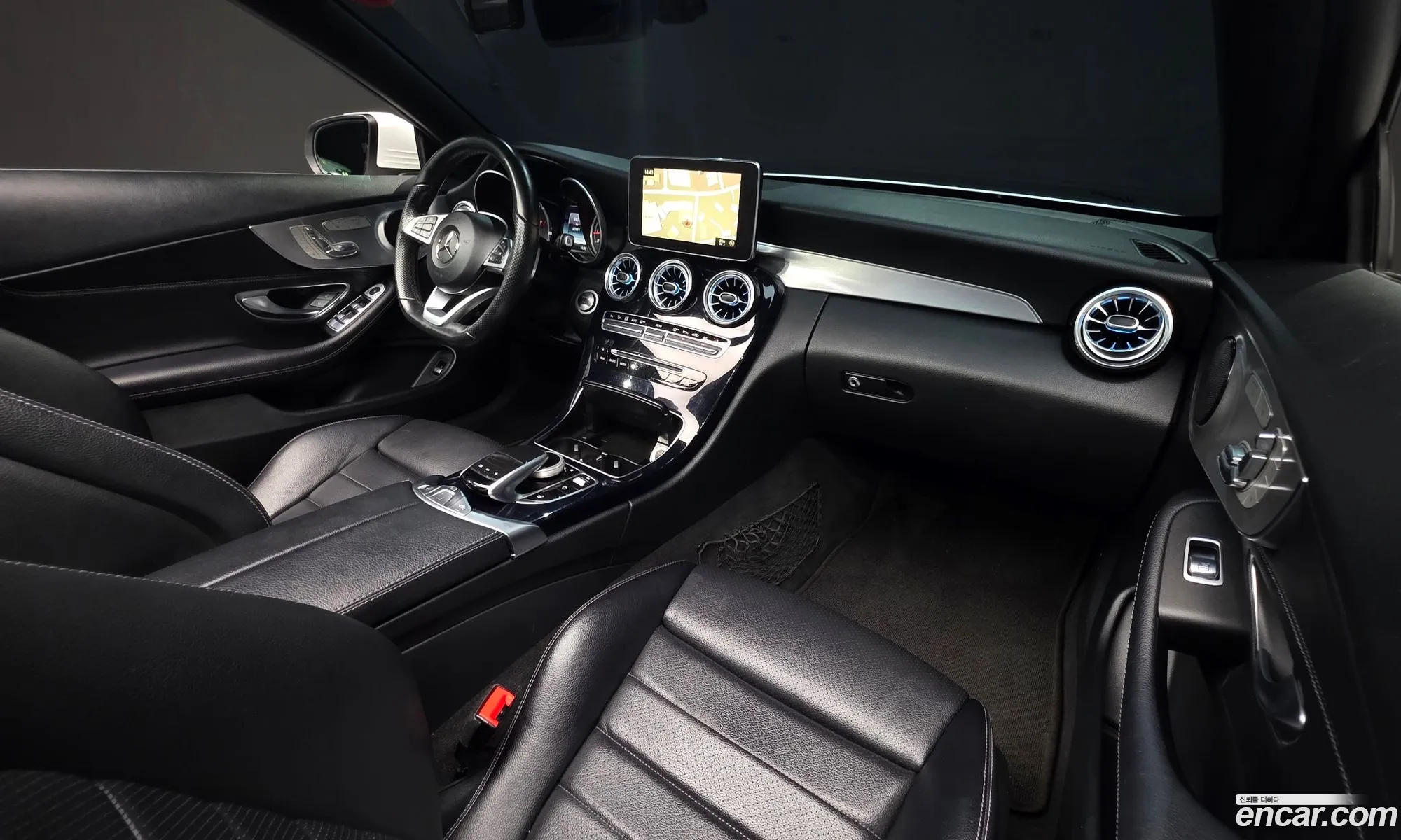 Mercedes-Benz C-Class W205 2018 — 3
