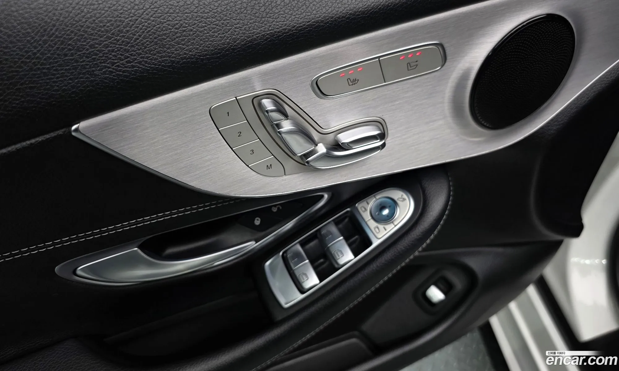 Mercedes-Benz C-Class W205 2018 — 12