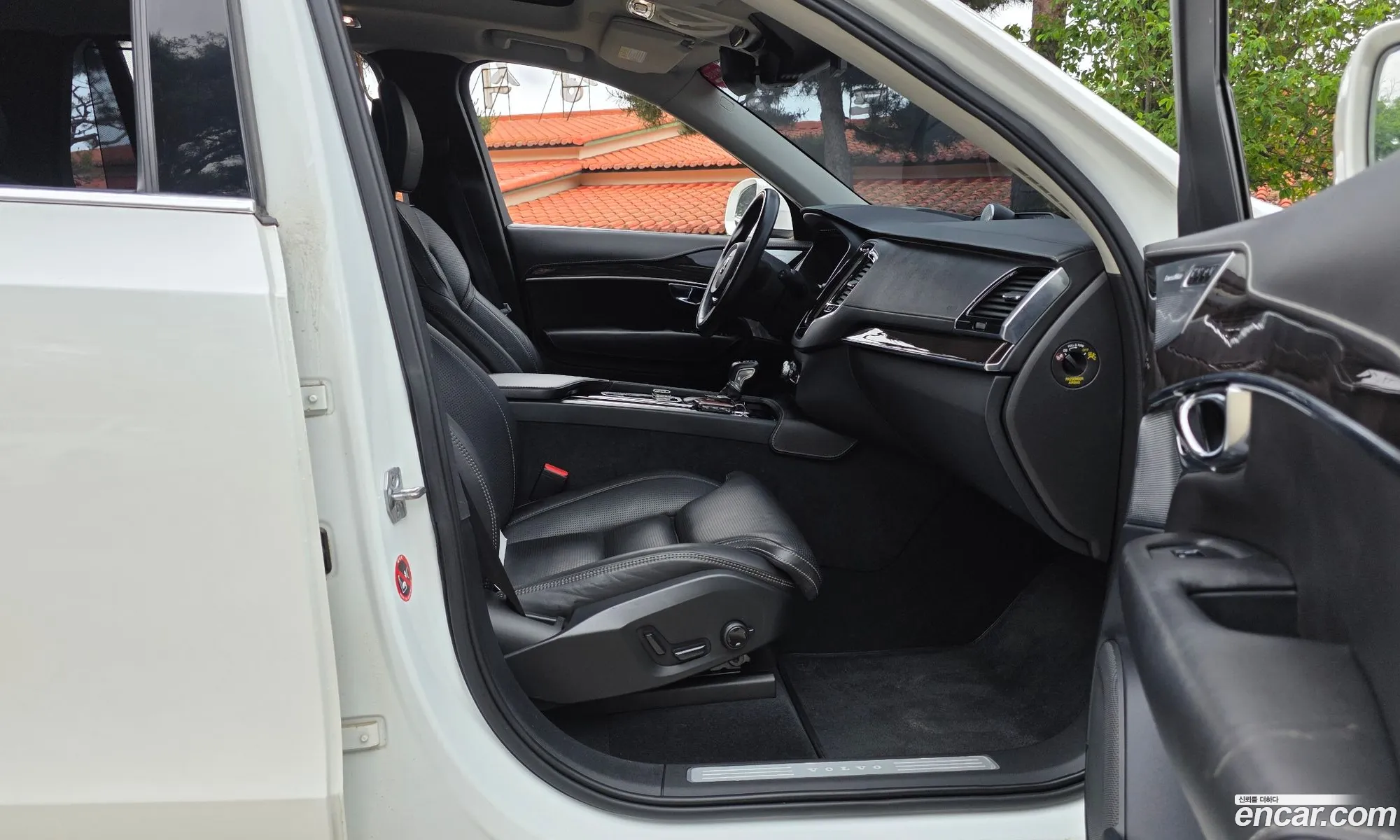 Volvo XC90 2016 YV1LFA22CH1123112 — 21