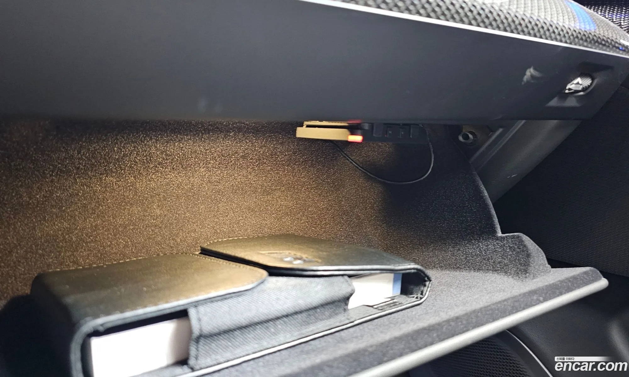 BMW M5 2025 WBS81FK01TCW26975 — 35